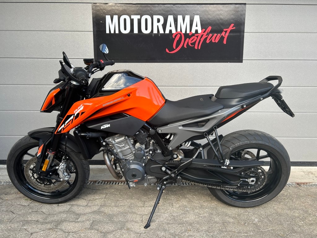 KTM 790 Duke L-showroom-element-3