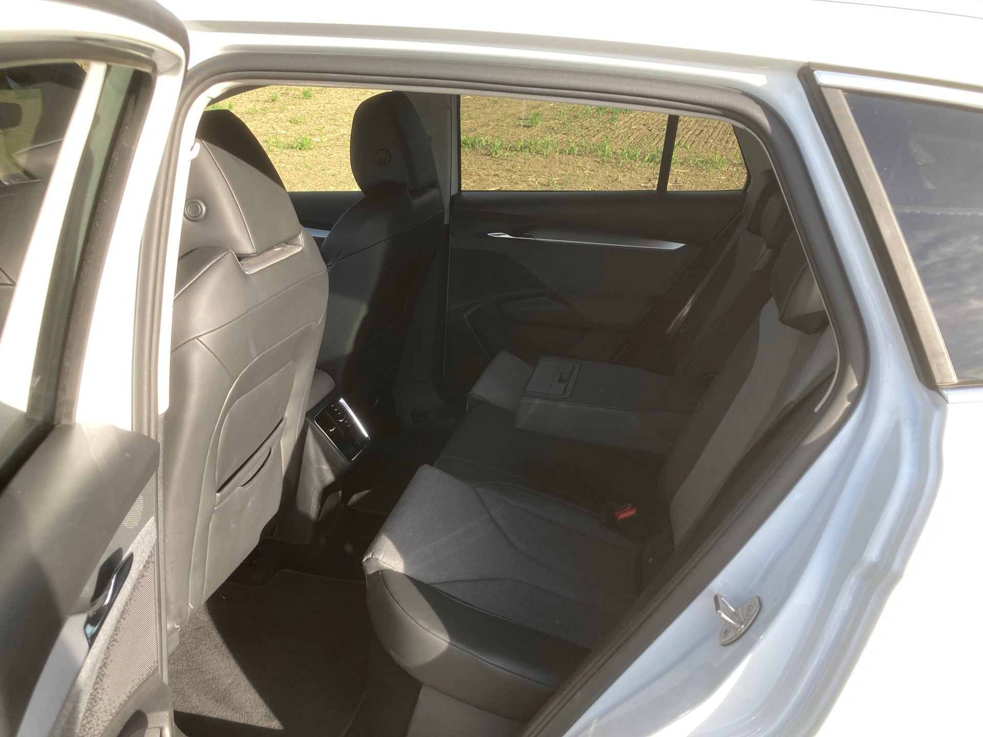 SKODA Enyaq iV 80x-image-7