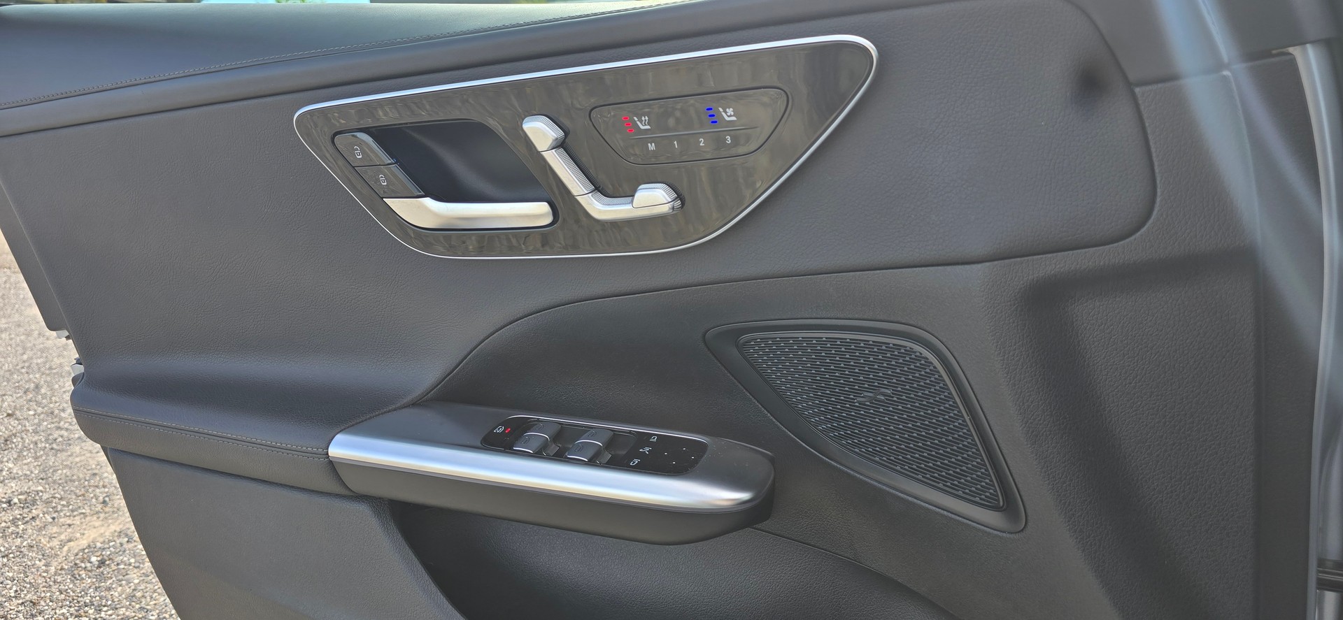 MERCEDES-BENZ C 200 AMG Line 4matic-image-3