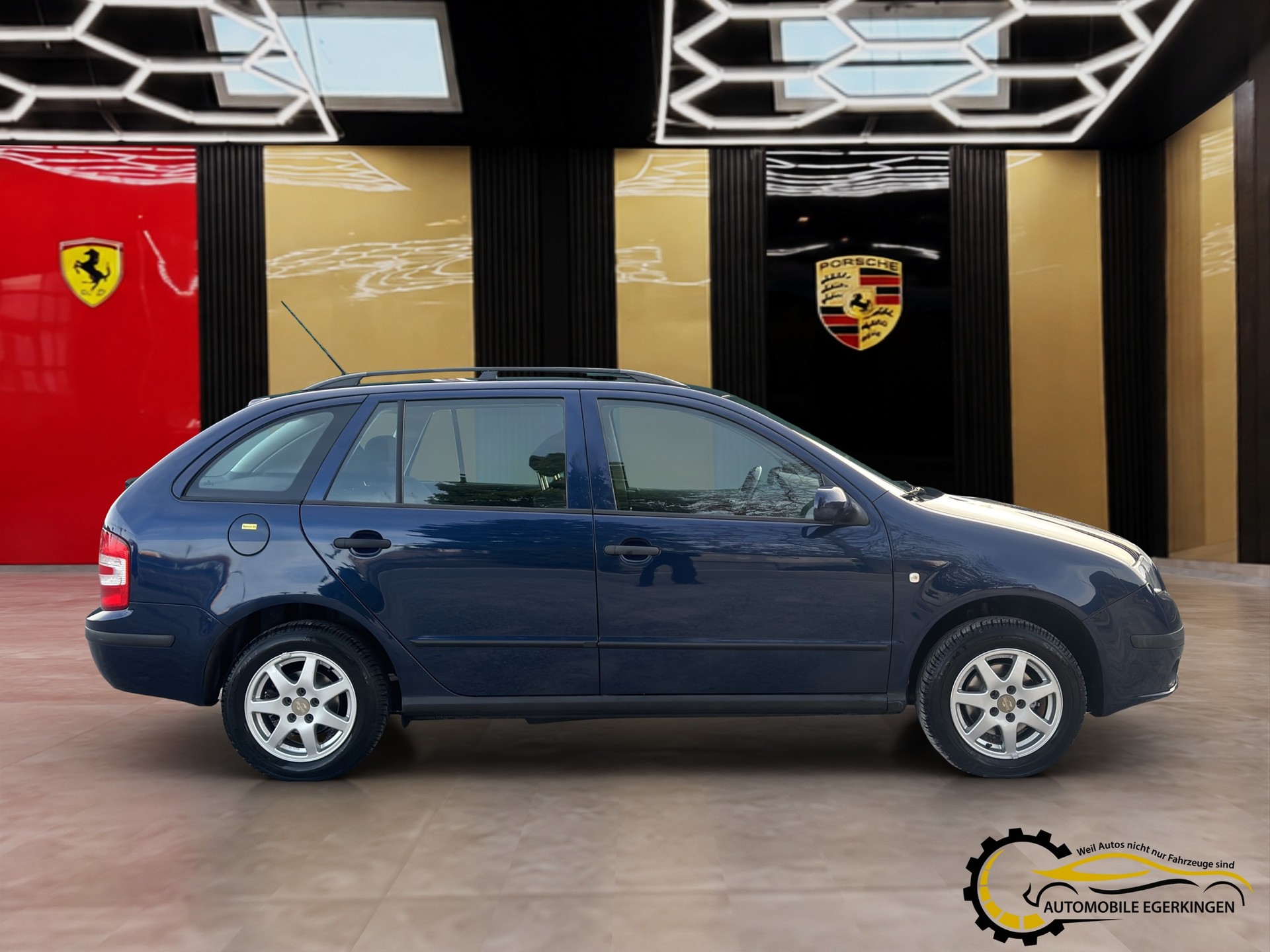 SKODA Fabia 1.4 16V Elegance-image-3