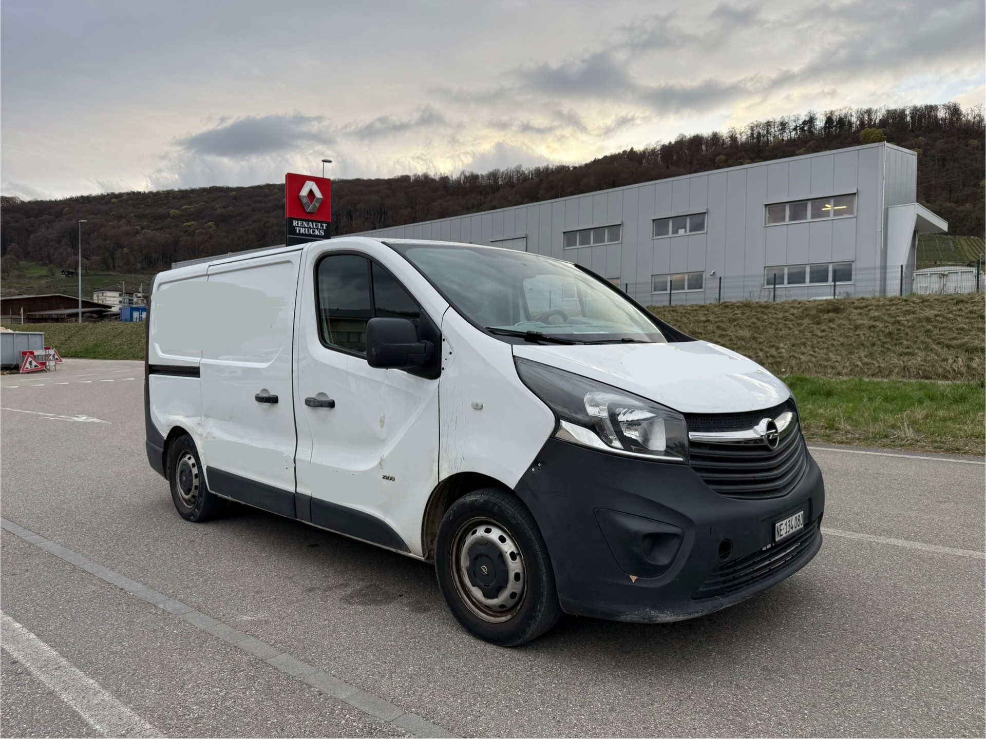 OPEL Vivaro 1.6 CDTI 2.7t L1H1-image-1