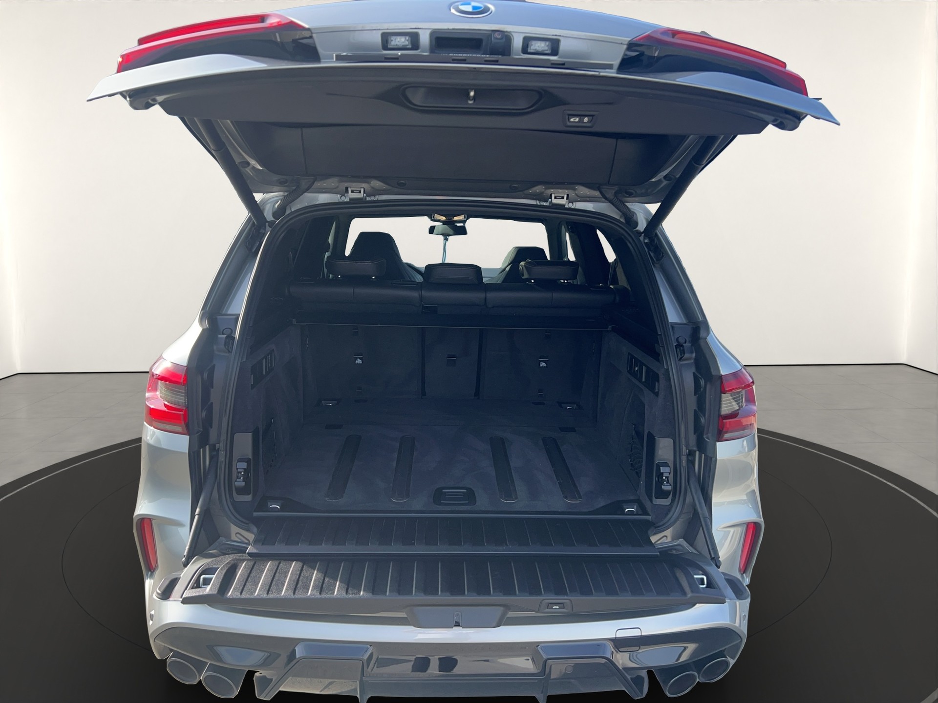 BMW X5M Competition-image-23