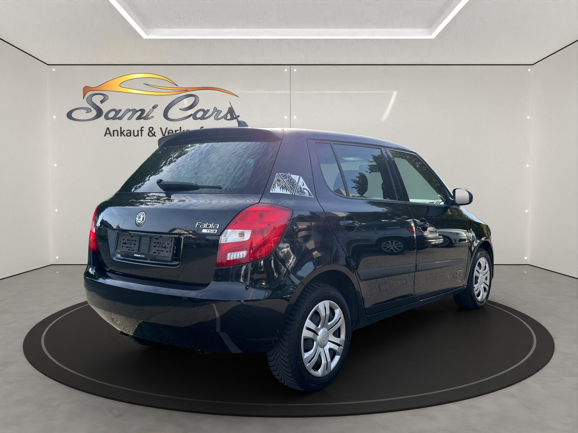 SKODA Fabia 1.2 TSI Ambiente-image-8