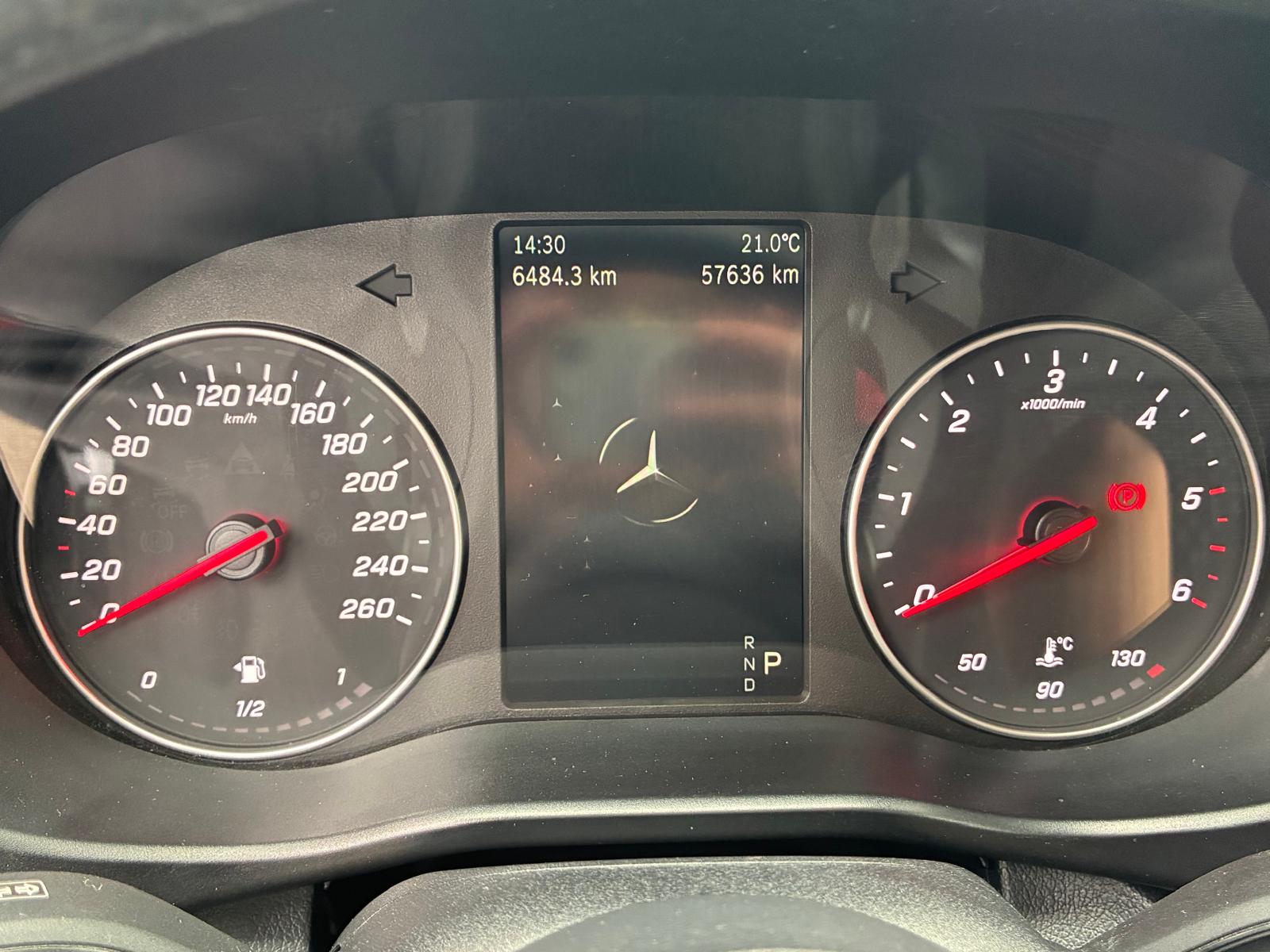 MERCEDES-BENZ Vito 116 CDI Lang Tourer 9G-Tronic 4M Select-image-11
