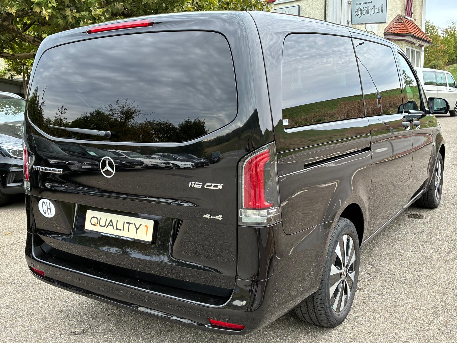 MERCEDES-BENZ Vito 116 CDI Lang Tourer 9G-Tronic 4M Select-image-5