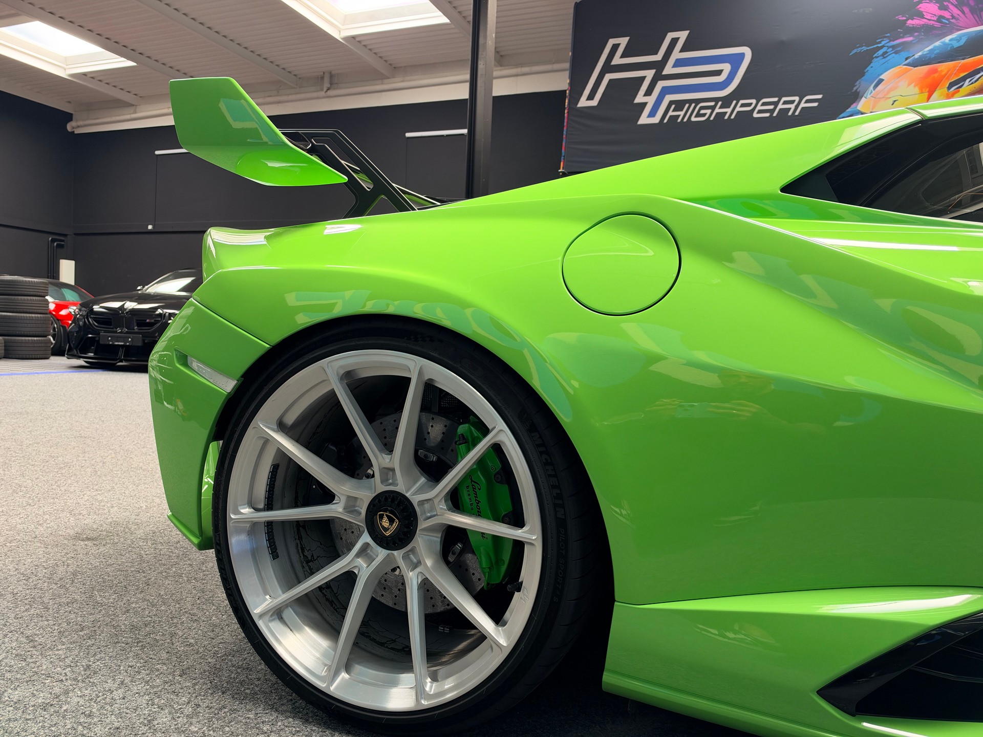 LAMBORGHINI Huracan STO Coupé DCT RWD-image-9