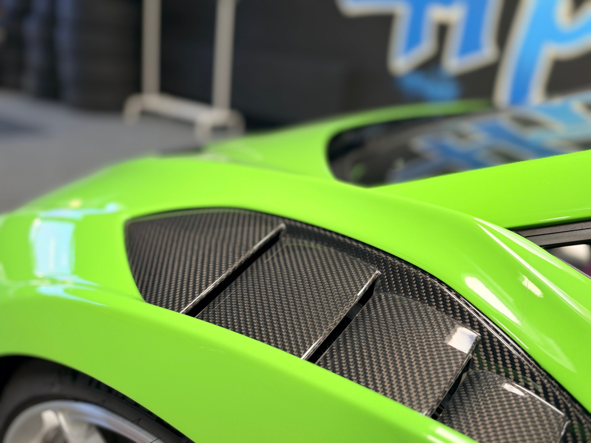 LAMBORGHINI Huracan STO Coupé DCT RWD-image-10