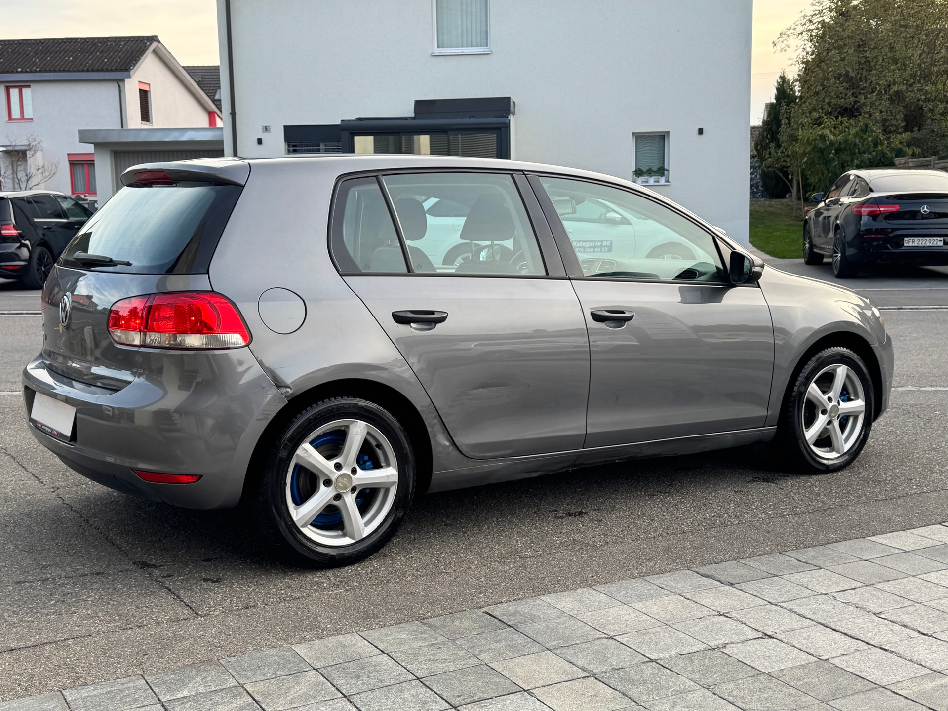 VW Golf 1.2 TSI Trendline DSG-image-1