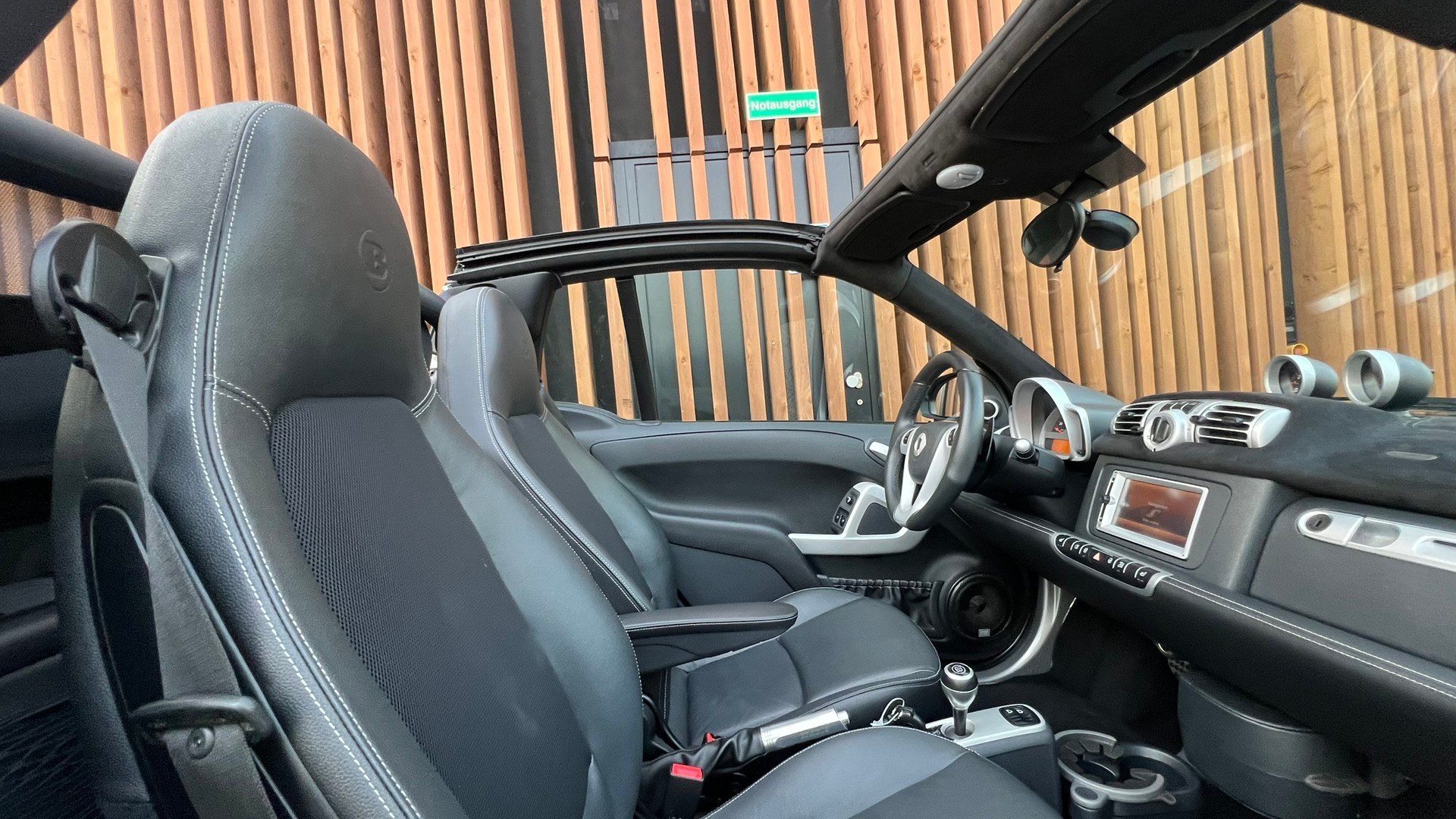 SMART FORTWO BRABUS XCLUSIVE SOFTOUCH l 102 PS-image-26