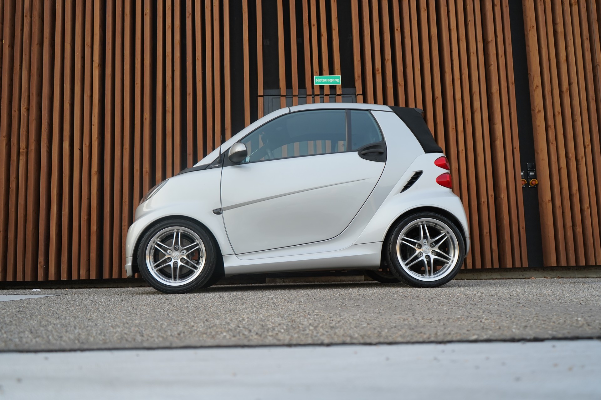 SMART FORTWO BRABUS XCLUSIVE SOFTOUCH l 102 PS-image-1