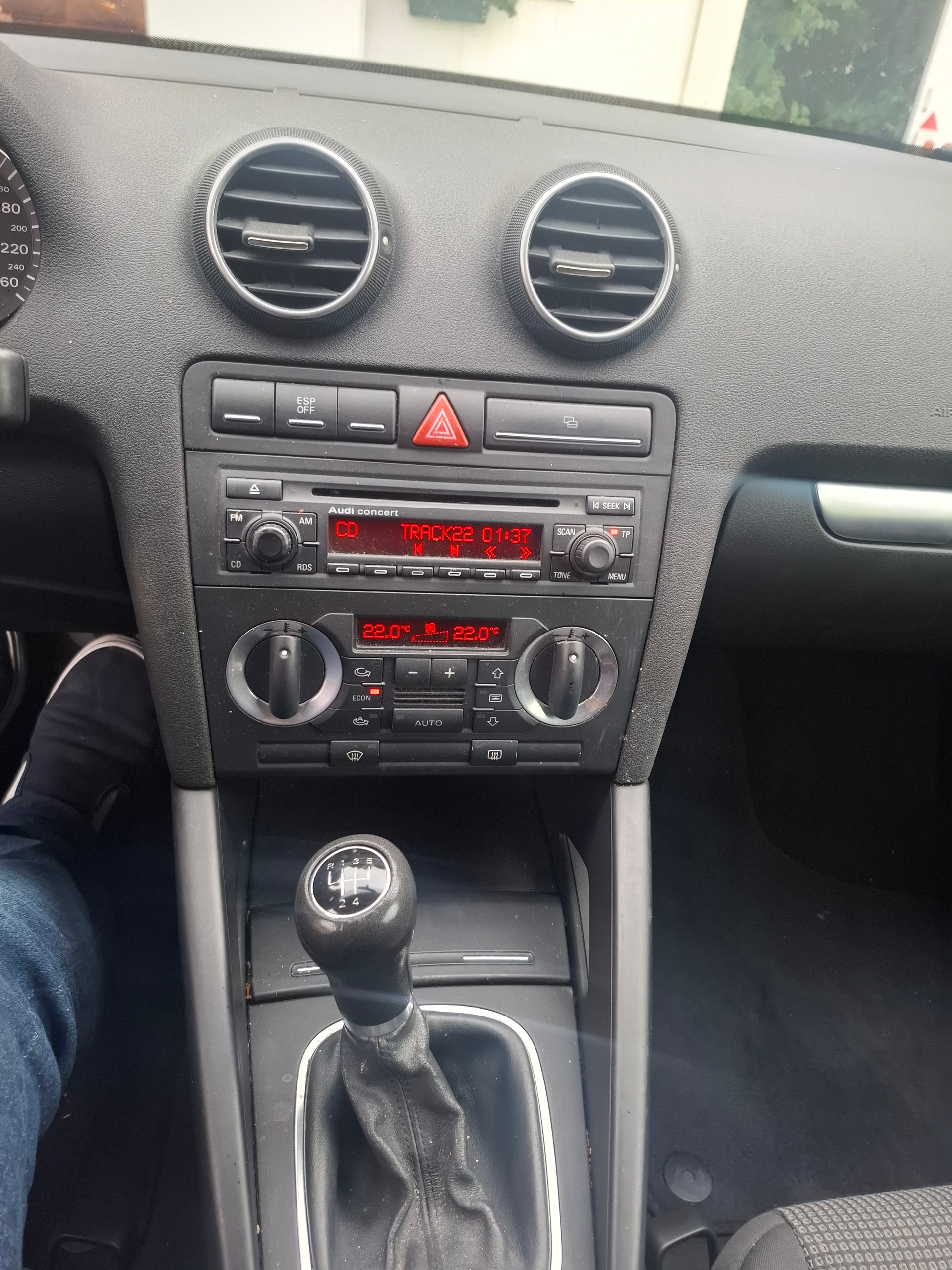 AUDI A3 1.9 TDI Ambition-image-9
