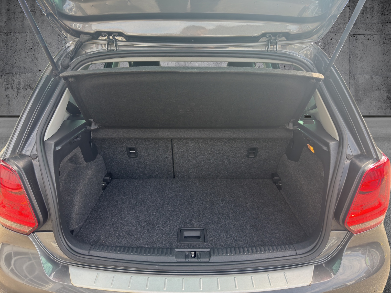 VW Polo 1.2 TSI Trendline DSG-image-8