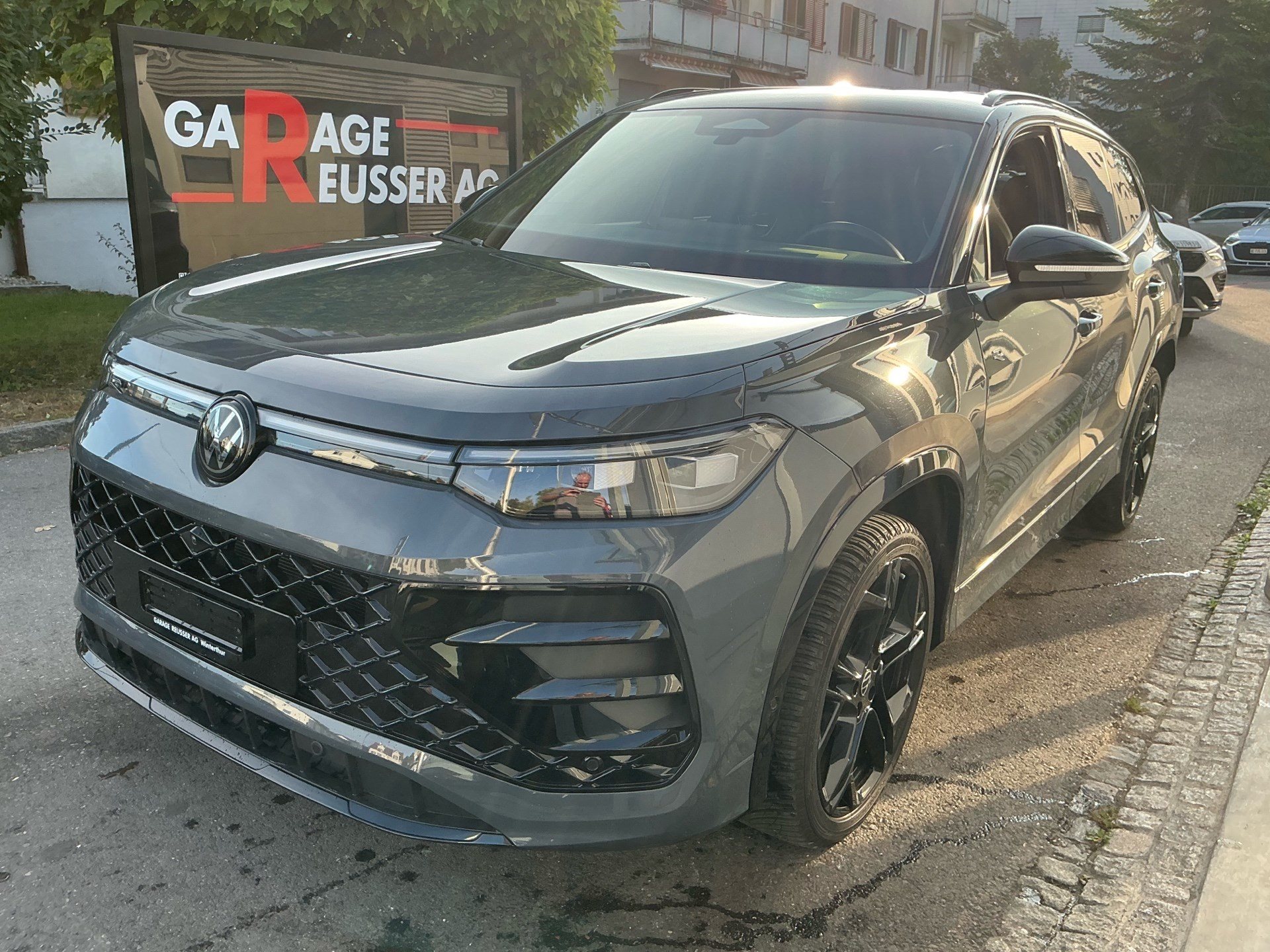 VW Tayron 2.0 TDI 193 PS 4Motion R-Line *** 360° KAMERA & ANHÄNGERKUPPLUNG ***