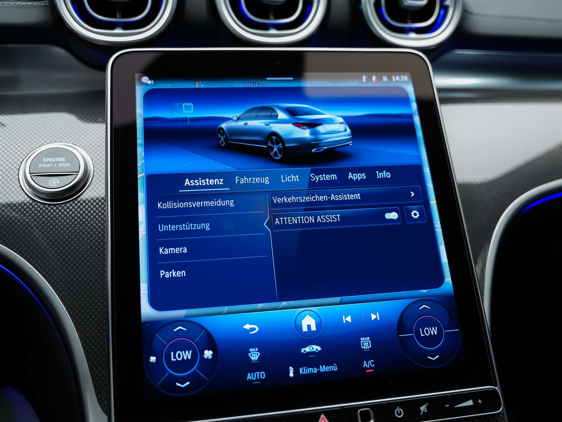 MERCEDES-BENZ C 300 d AMG Line *20" Felgen*Werksgarantie*DIGITAL LIGHT*360° Kamera*-image-36