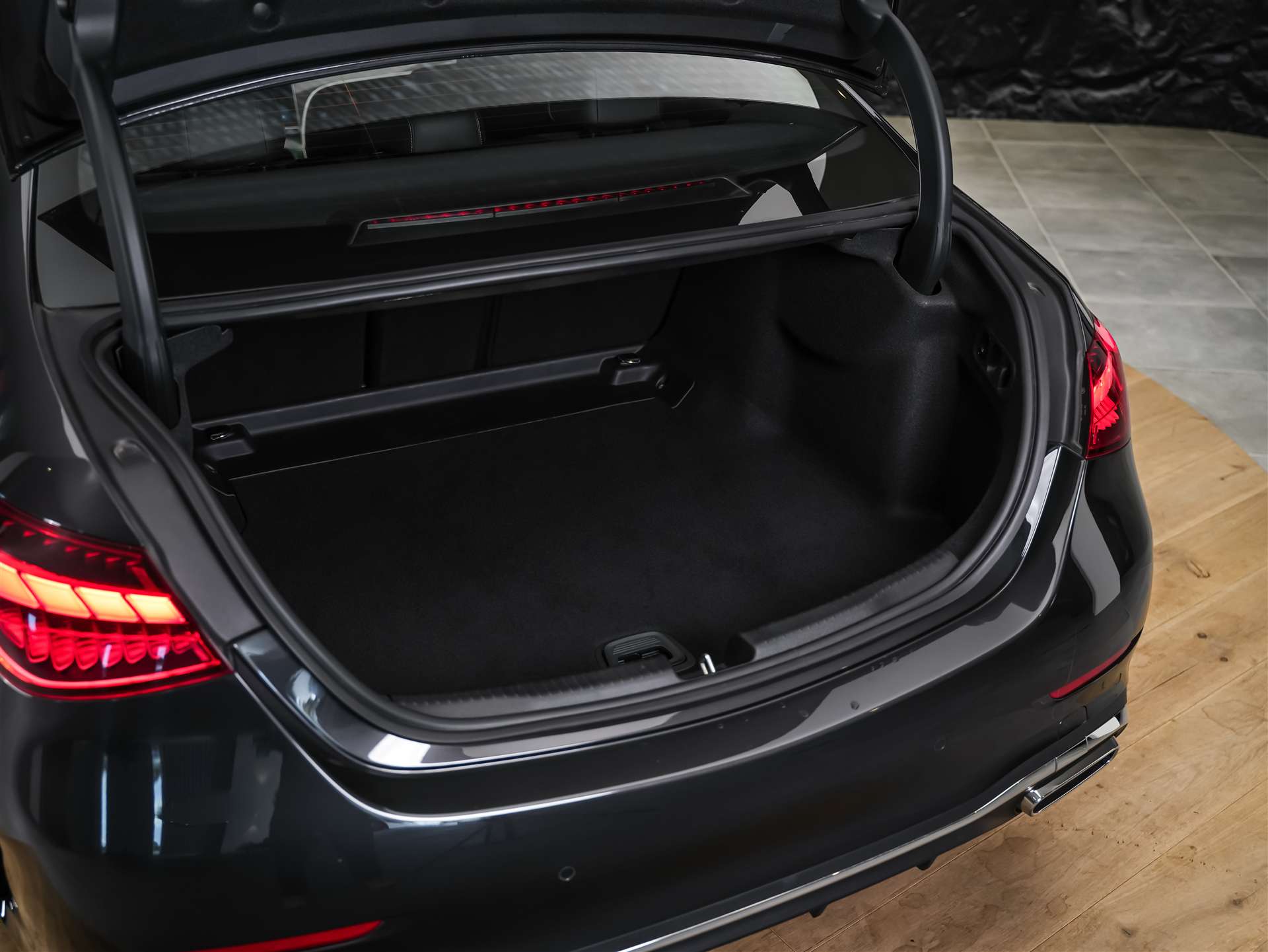 MERCEDES-BENZ C 300 d Limo AMG Premium *20" Felgen*Werksgarantie*DIGITAL LIGHT*360° Kamera*-image-44