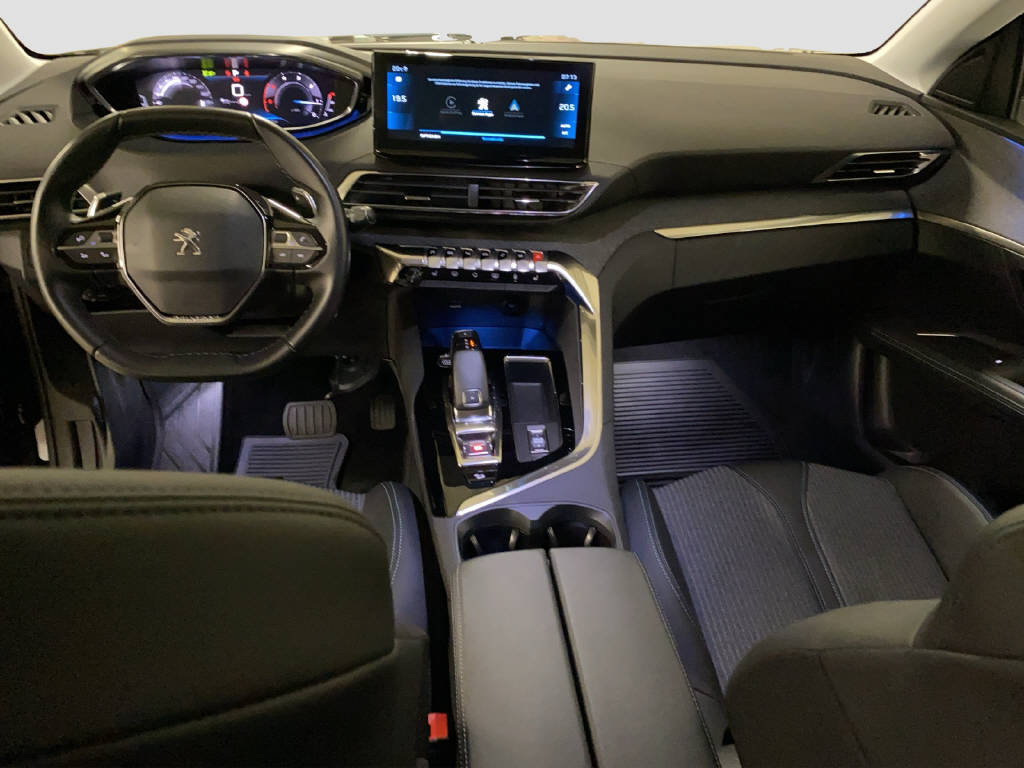 PEUGEOT 3008 1.5 BlueHDi Allure Pack-image-10