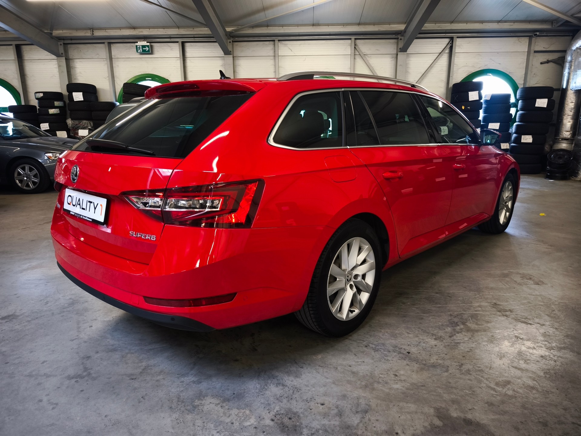 SKODA Superb Combi 1.4 TSI ACT Style DSG-image-2