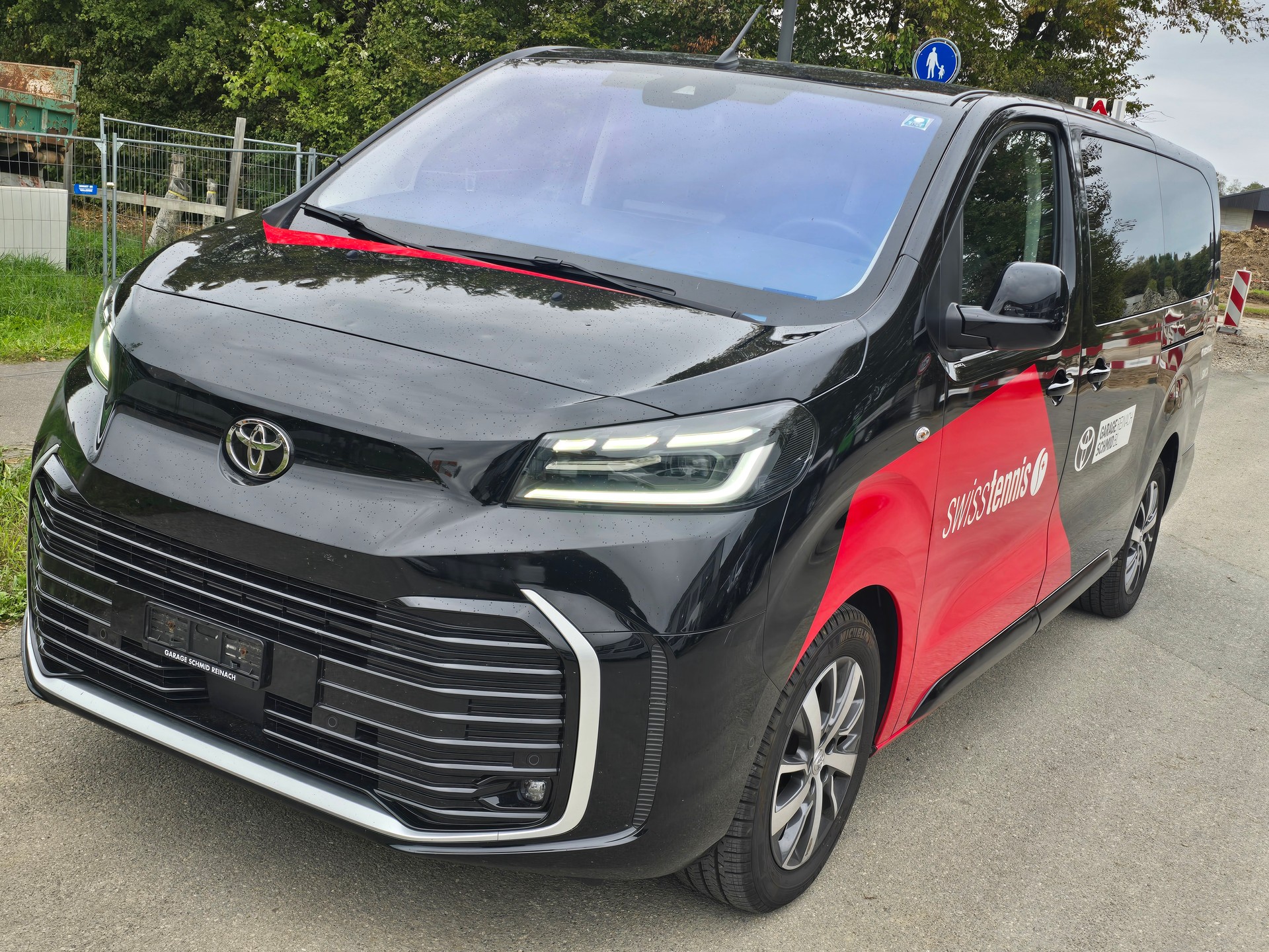 TOYOTA Proace Verso 2.0 D-4D VIP Long Automatic-image-0