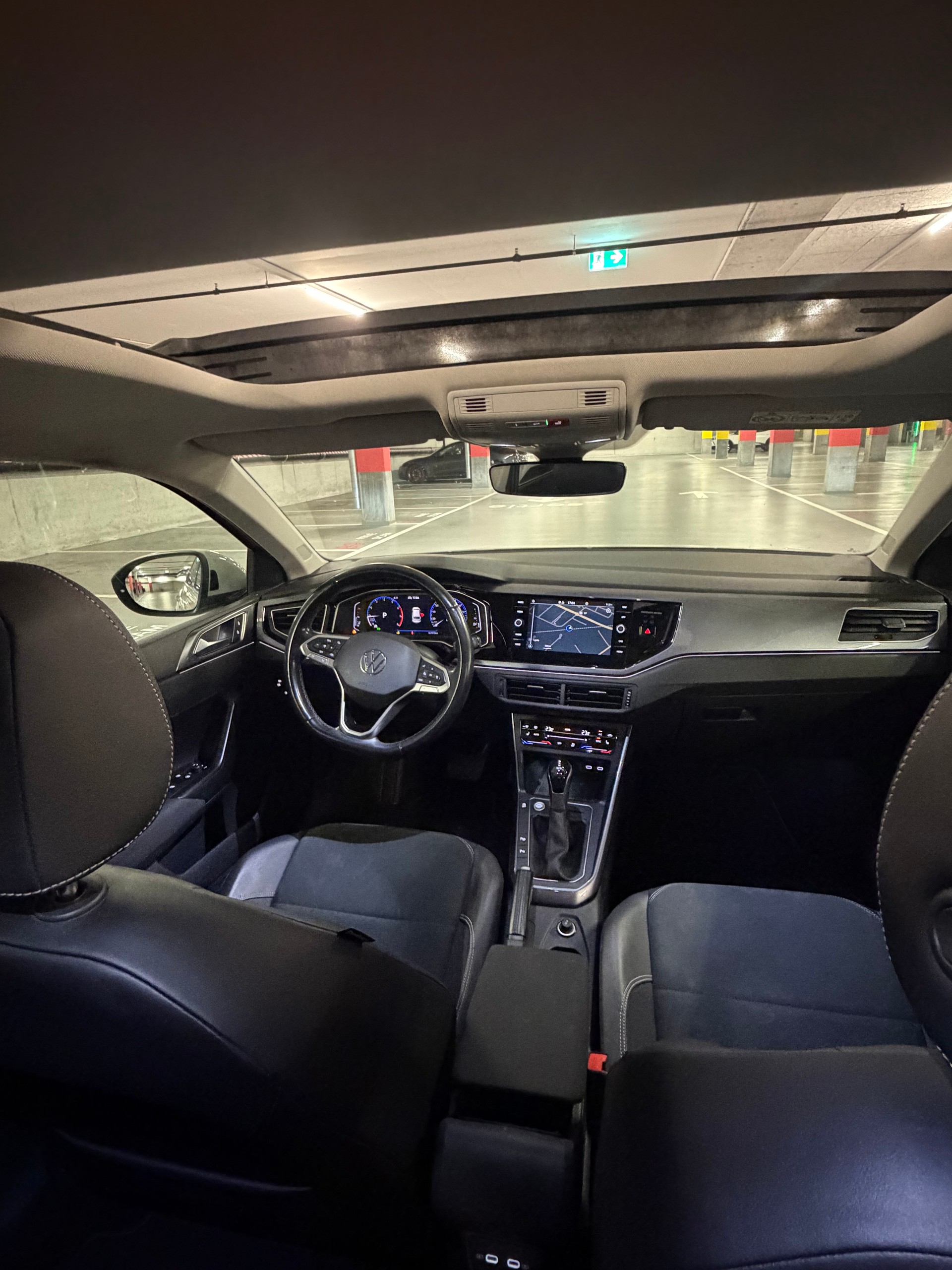 VW Taigo 1.0 TSI Life DSG-image-11