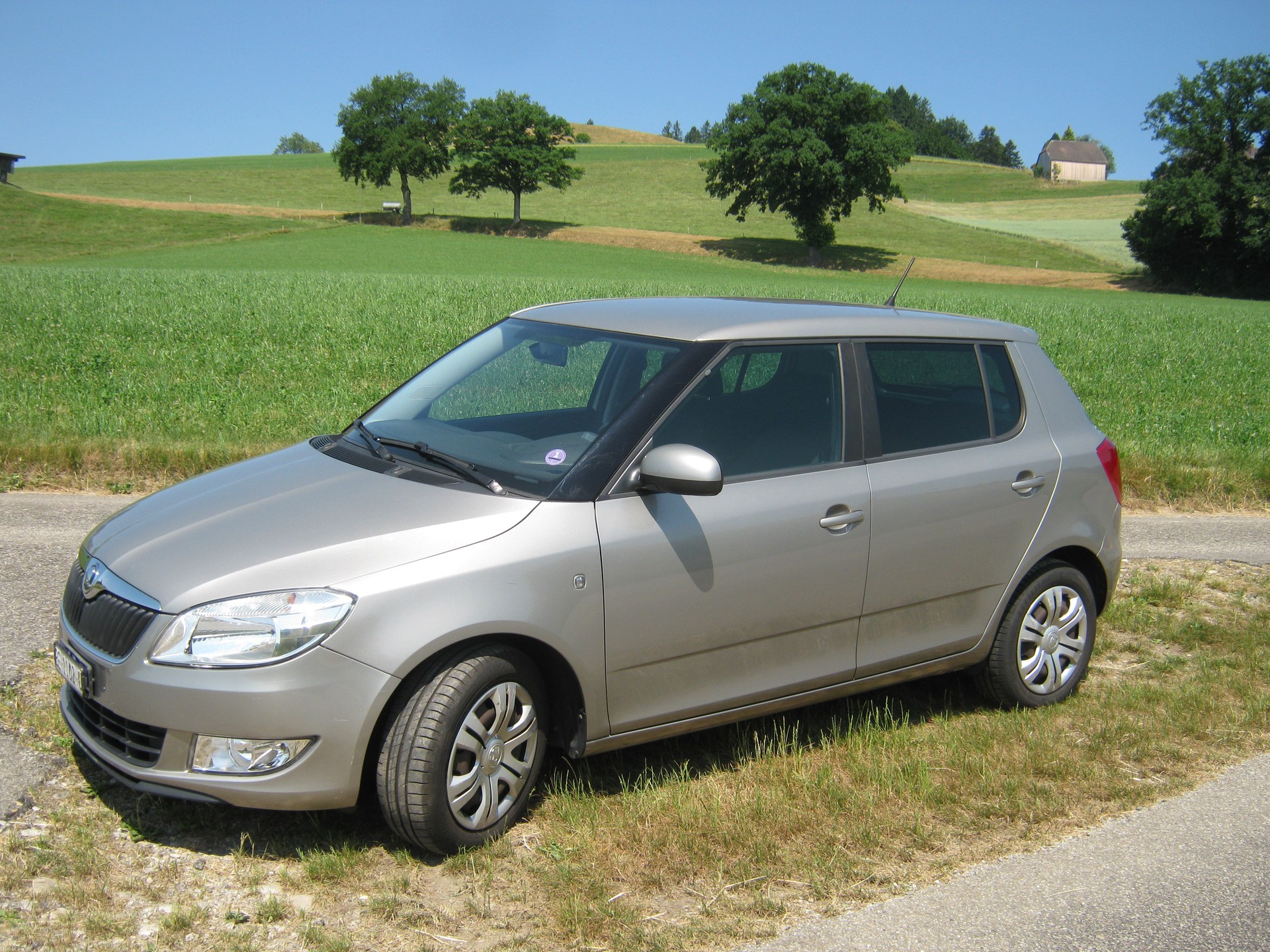 SKODA Fabia 1.2 TSI Ambition Plus-image-2