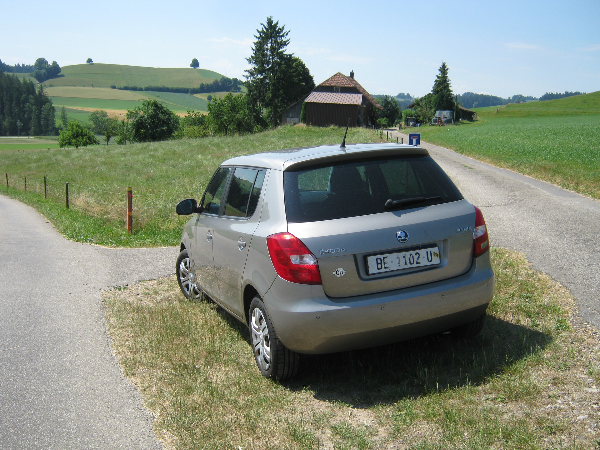 SKODA Fabia 1.2 TSI Ambition Plus-image-6