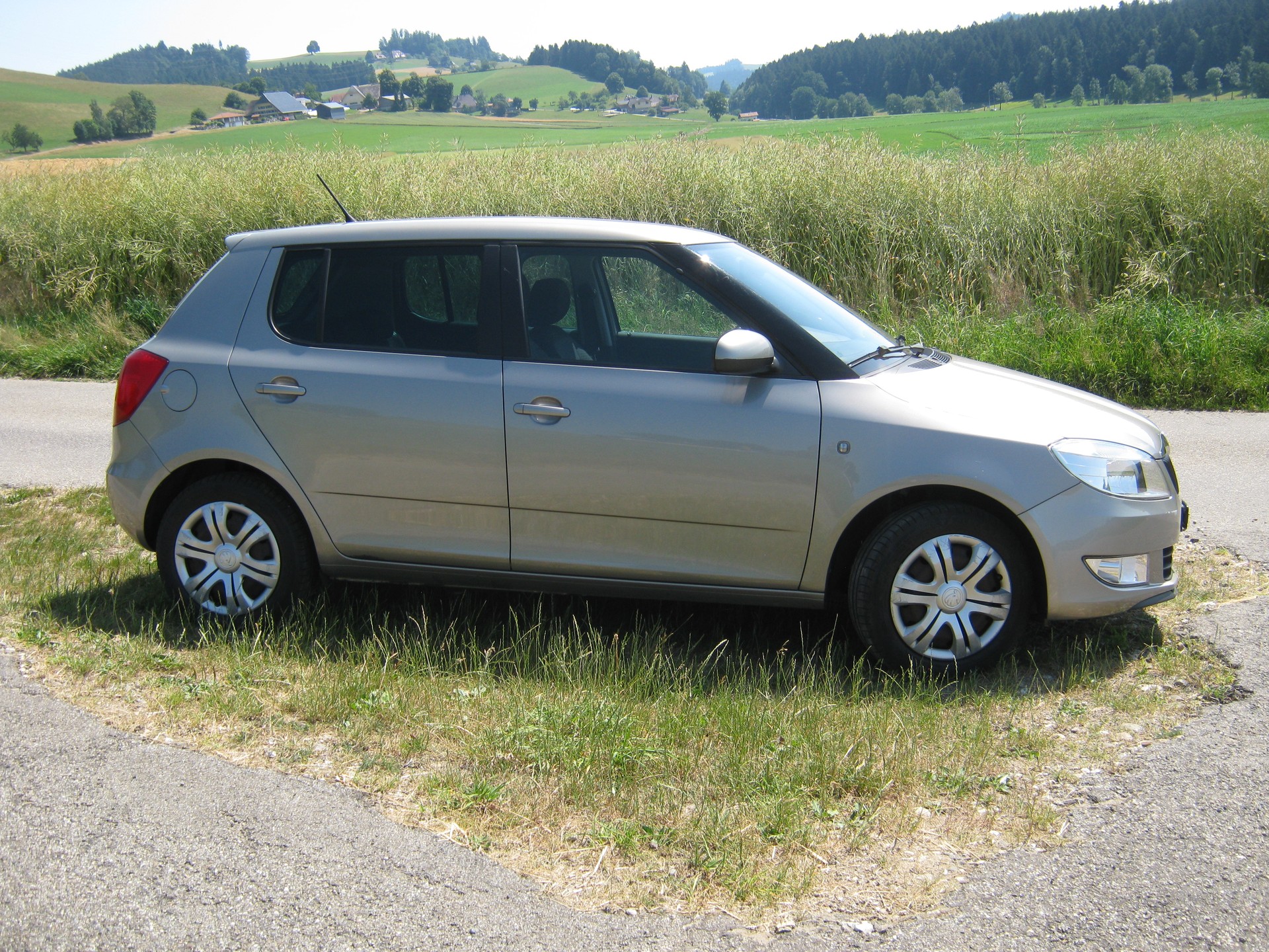 SKODA Fabia 1.2 TSI Ambition Plus-image-4
