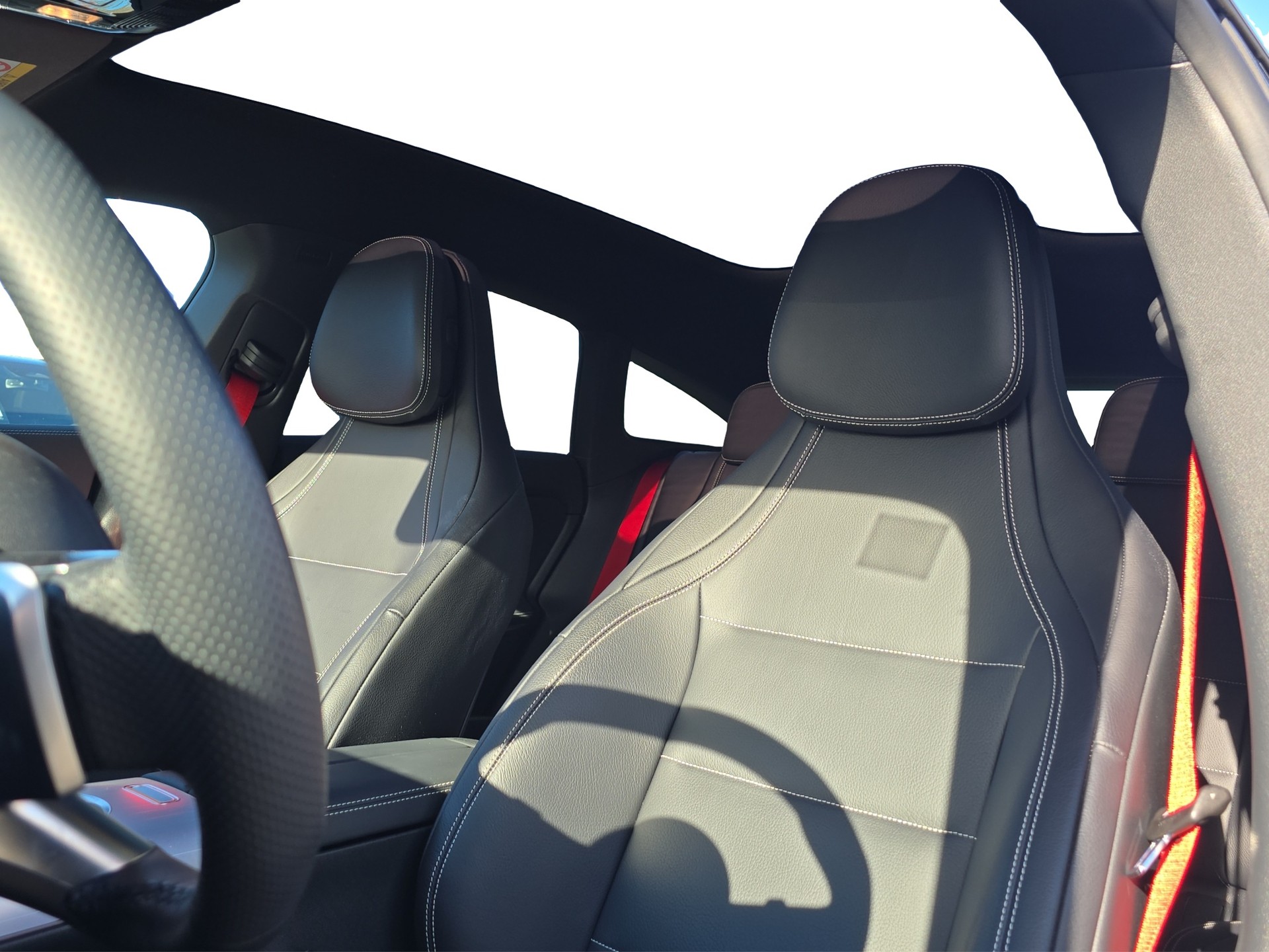 MERCEDES-BENZ CLA Shooting Brake 220 4Matic 8G-DCT-image-7