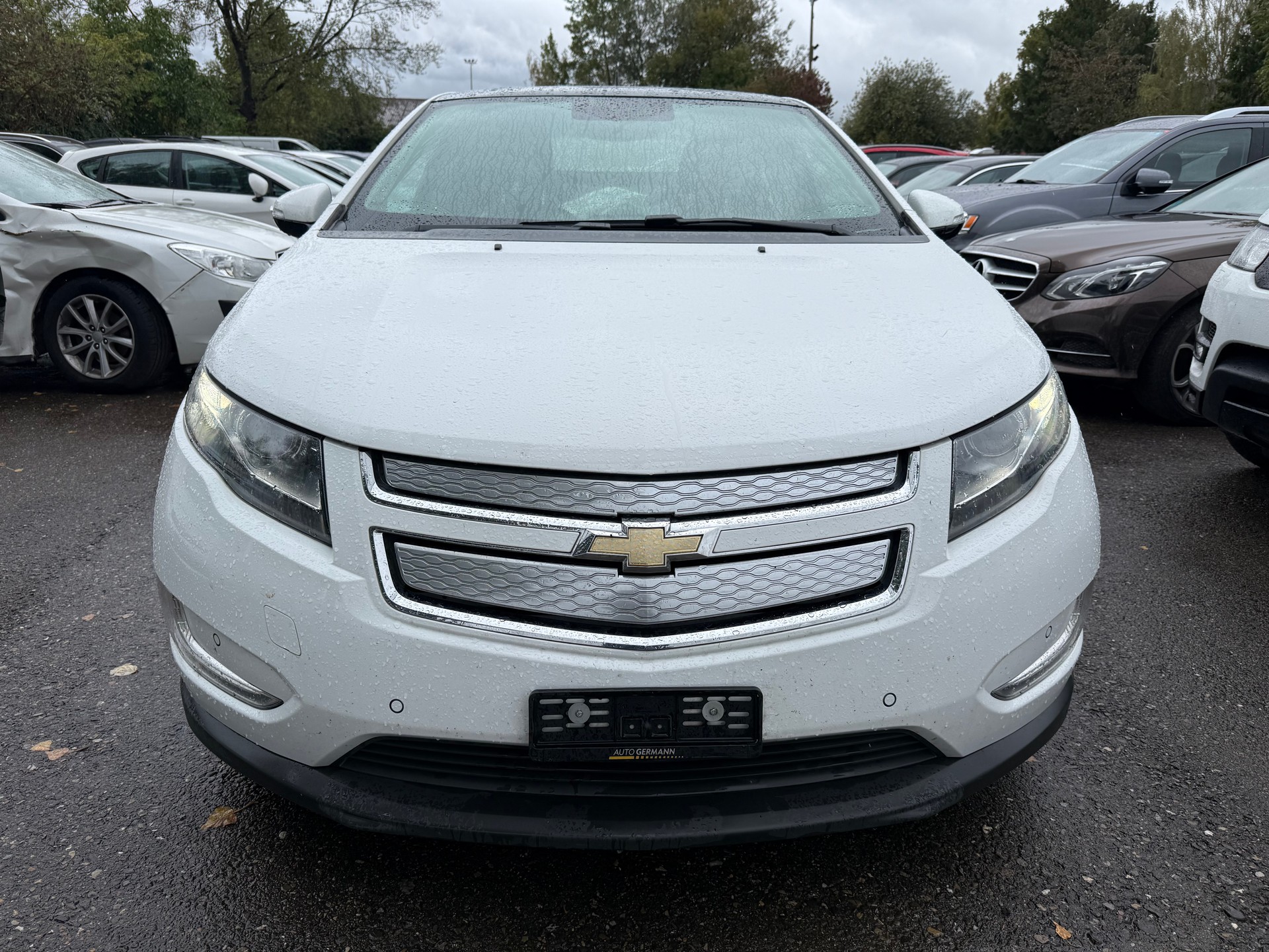 CHEVROLET Volt E-image-1
