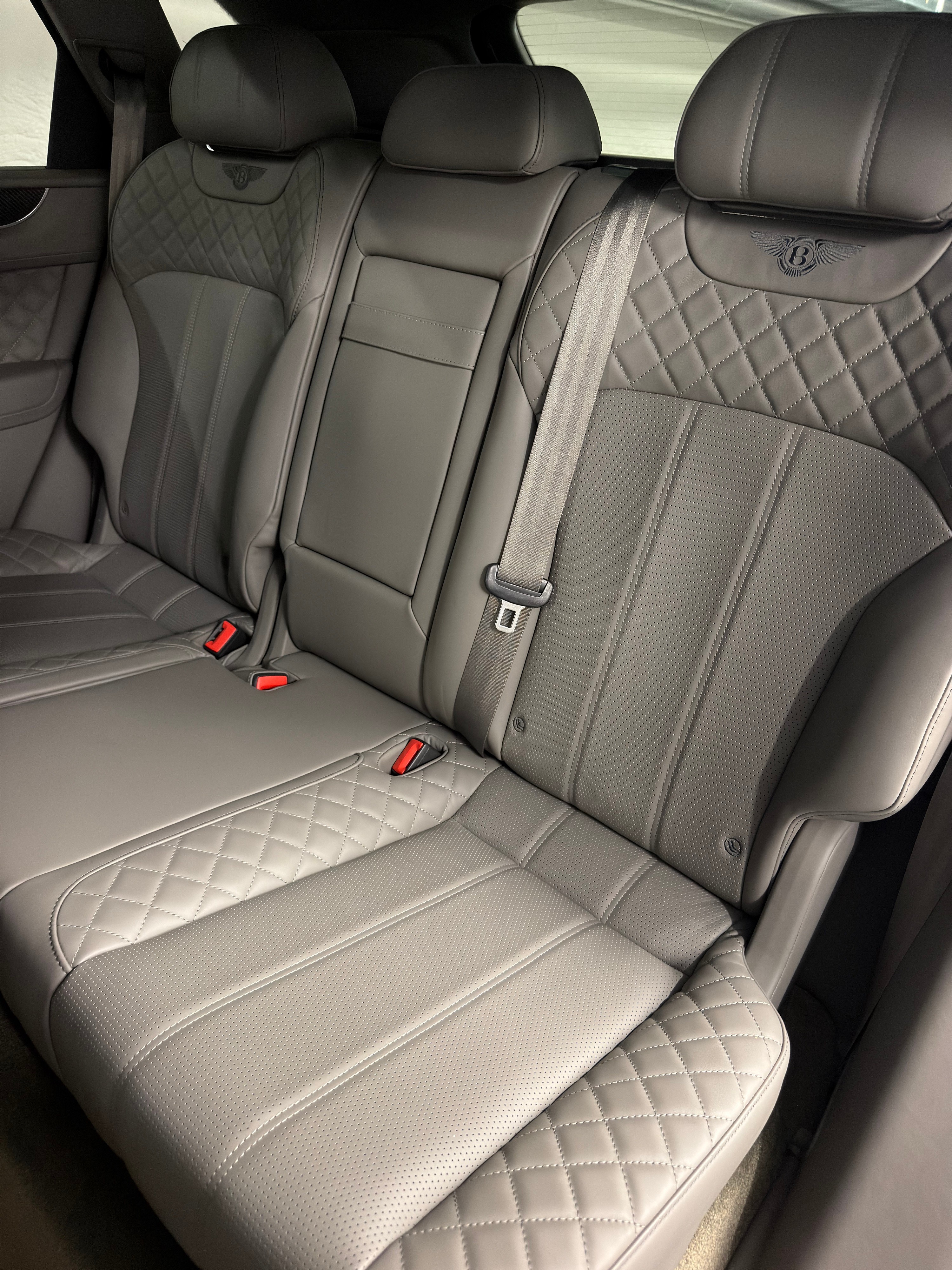 Image BENTLEY BENTAYGA Bentayga V8