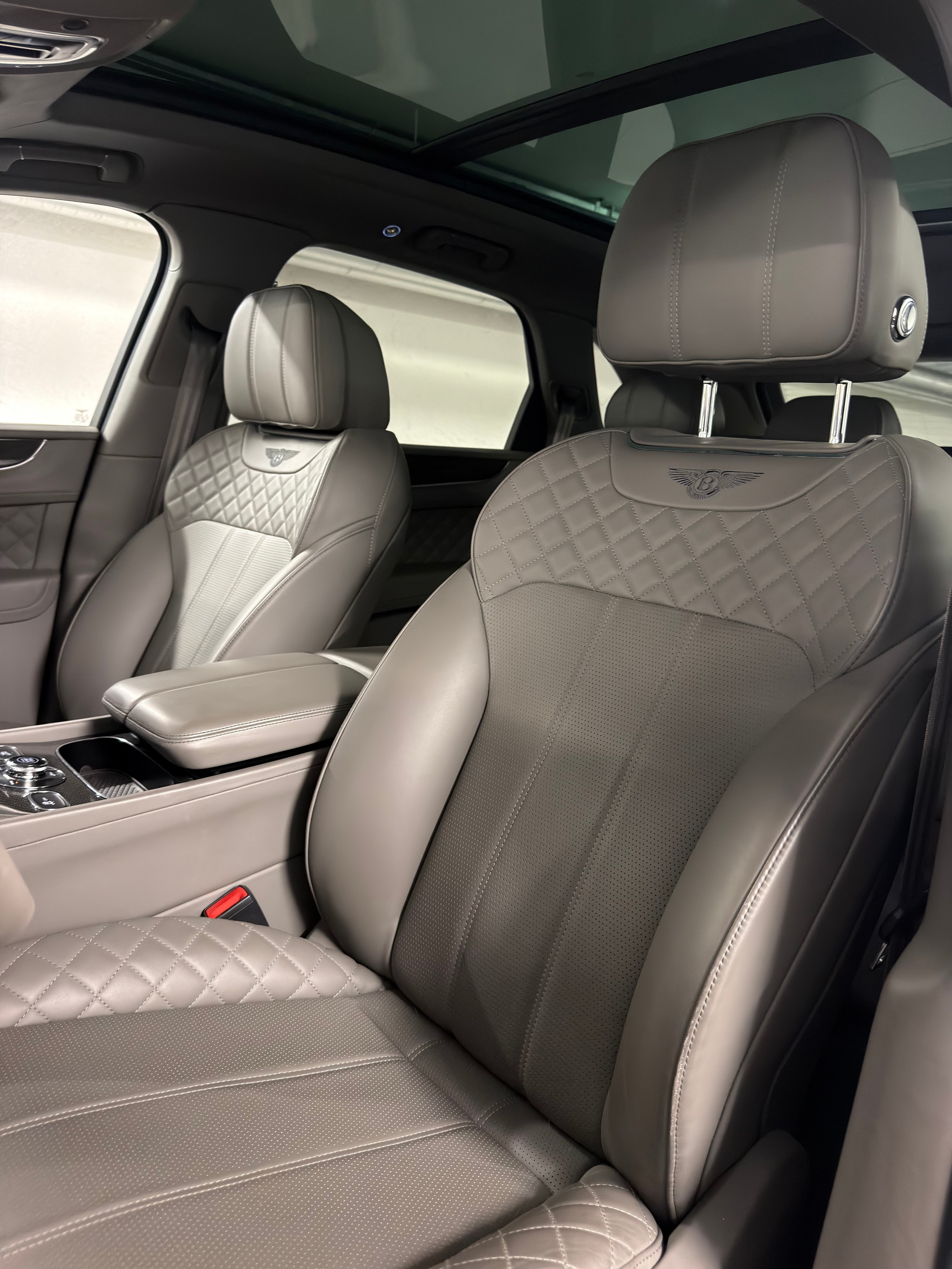Image BENTLEY BENTAYGA Bentayga V8