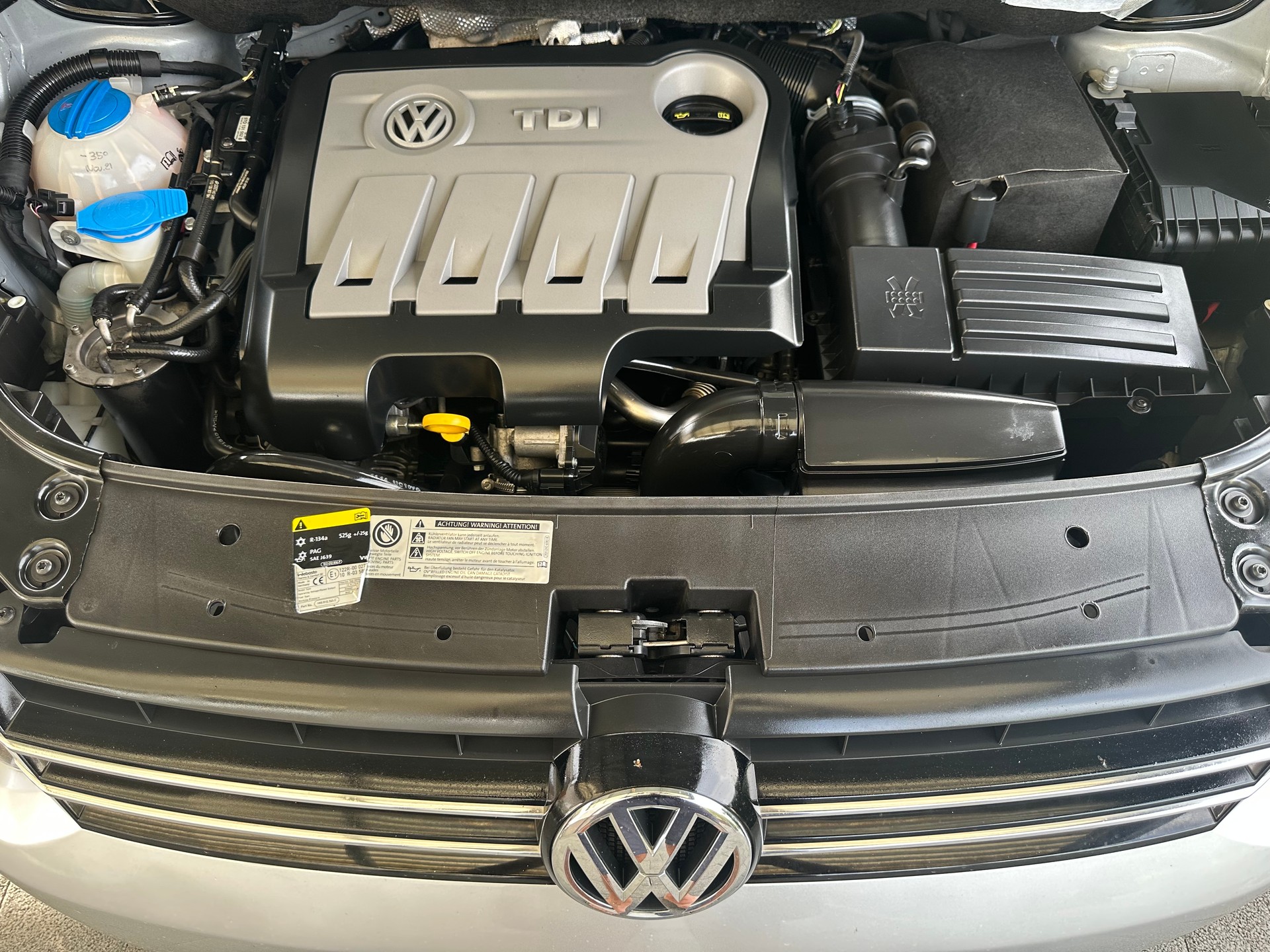 VW 2.0 TDI 140 Design-image-4
