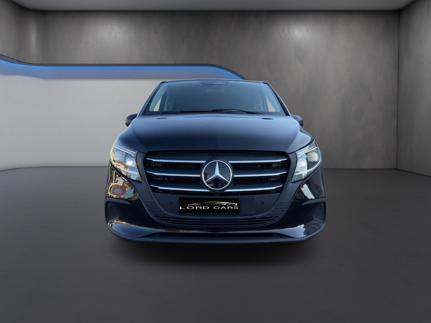 MERCEDES-BENZ Vito 116 CDI Base Tourer 4Matic 9G-Tronic-image-0
