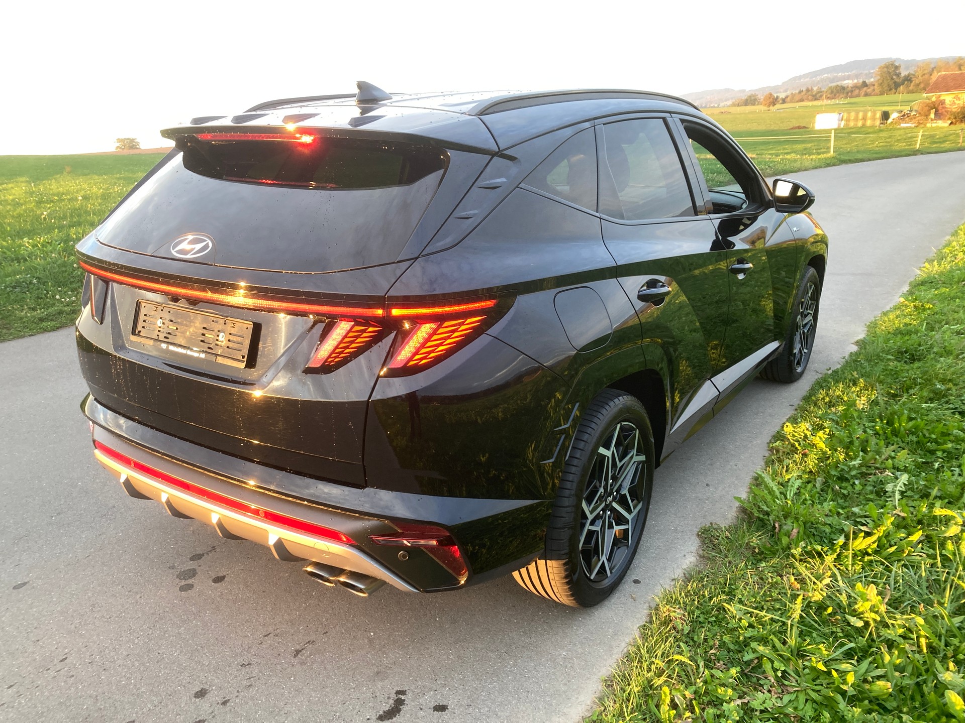 HYUNDAI Tucson 1.6 TGDI PHEV N Line 4WD-image-2