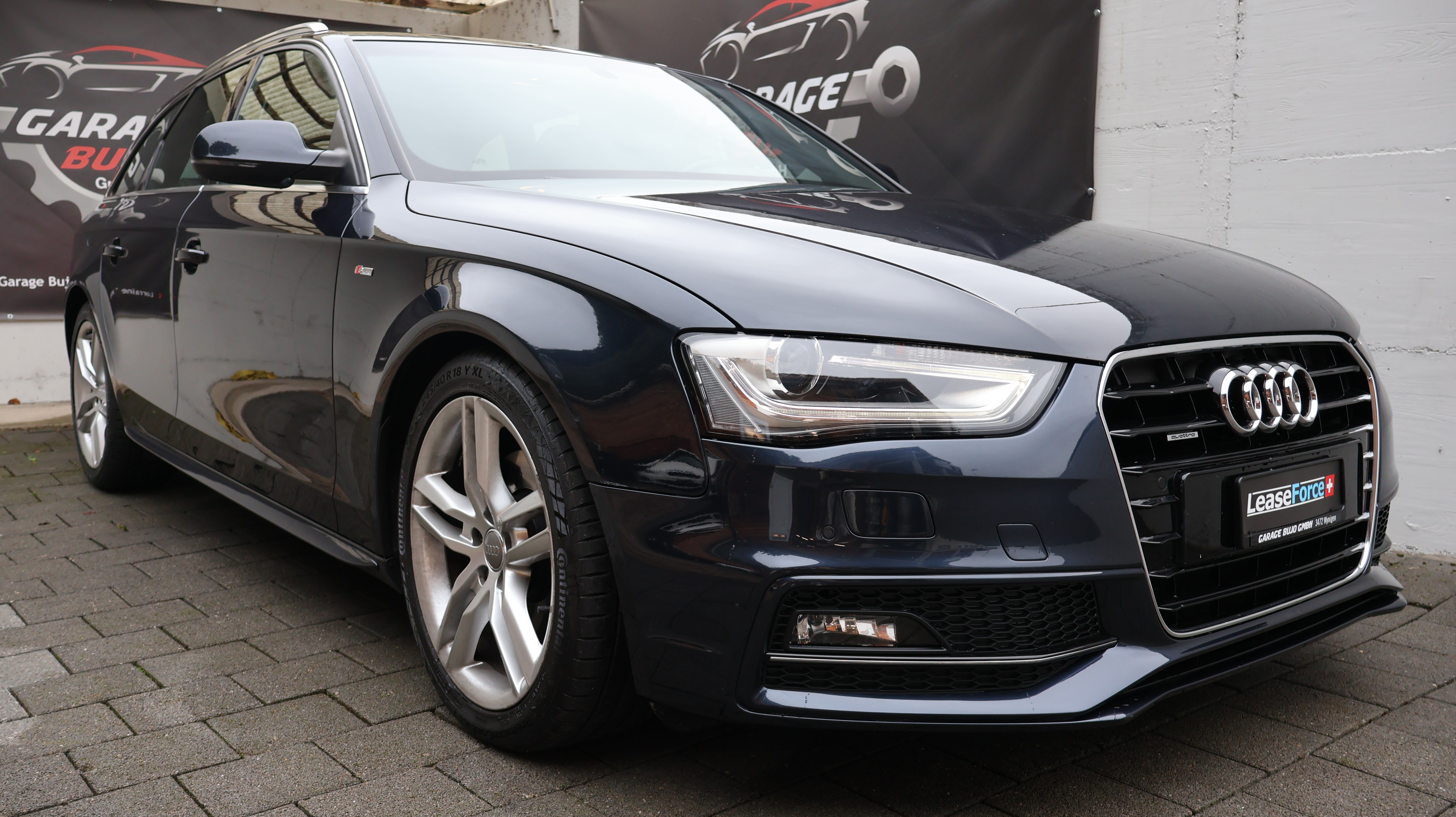 Car photo