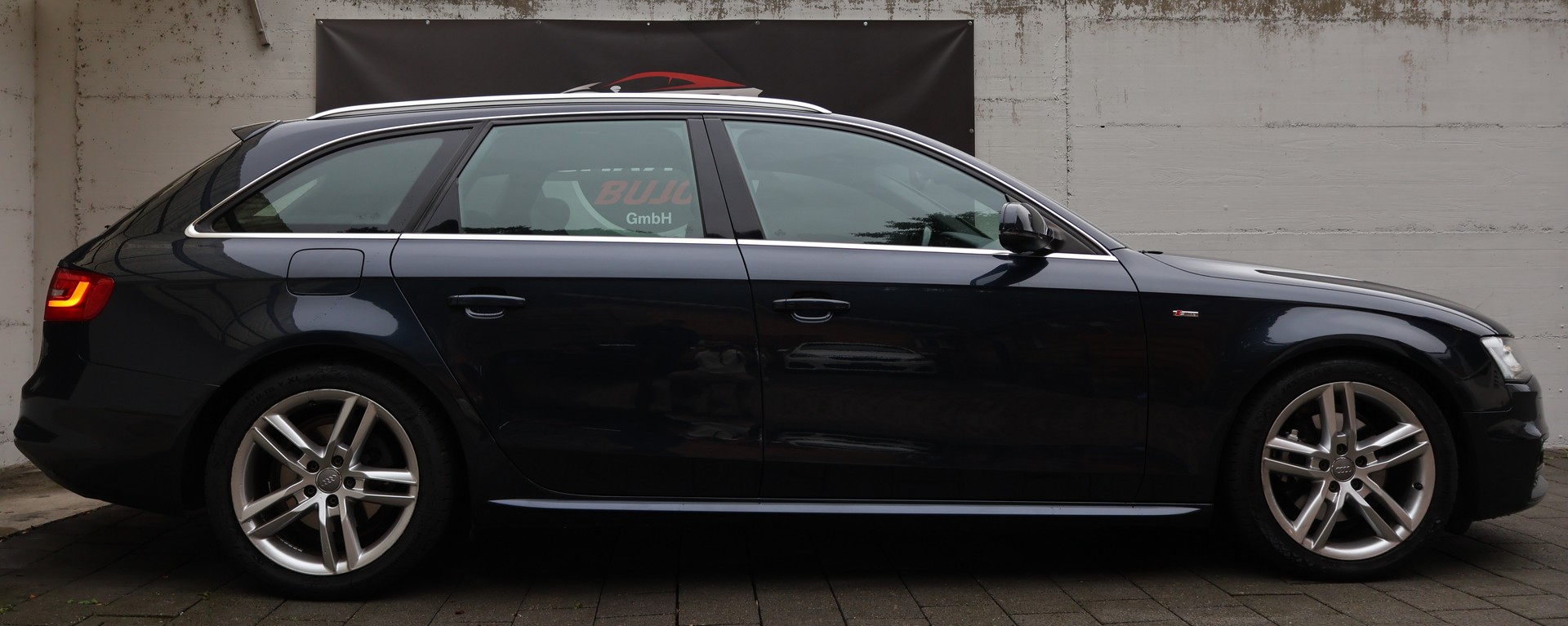 AUDI A4 Avant 2.0 TDI quattro S-tronic-image-5