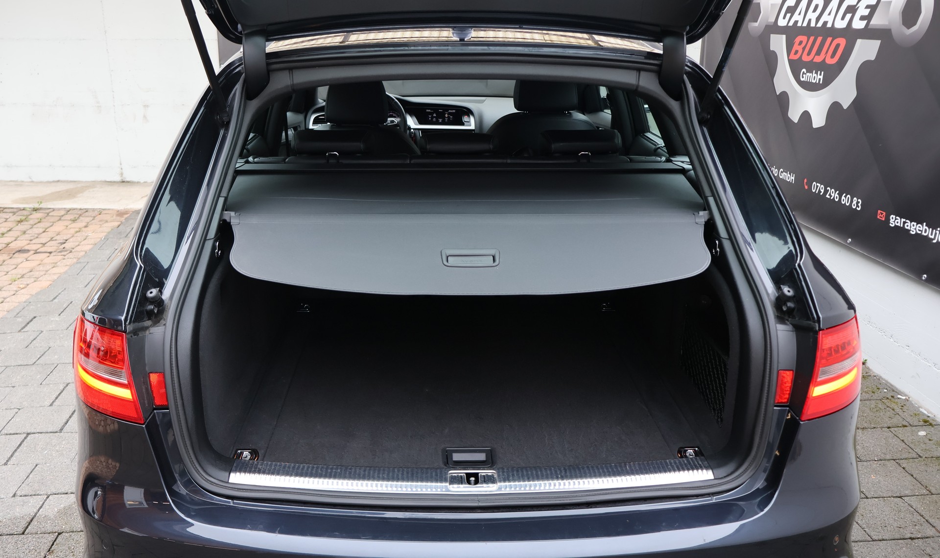 AUDI A4 Avant 2.0 TDI quattro S-tronic-image-11