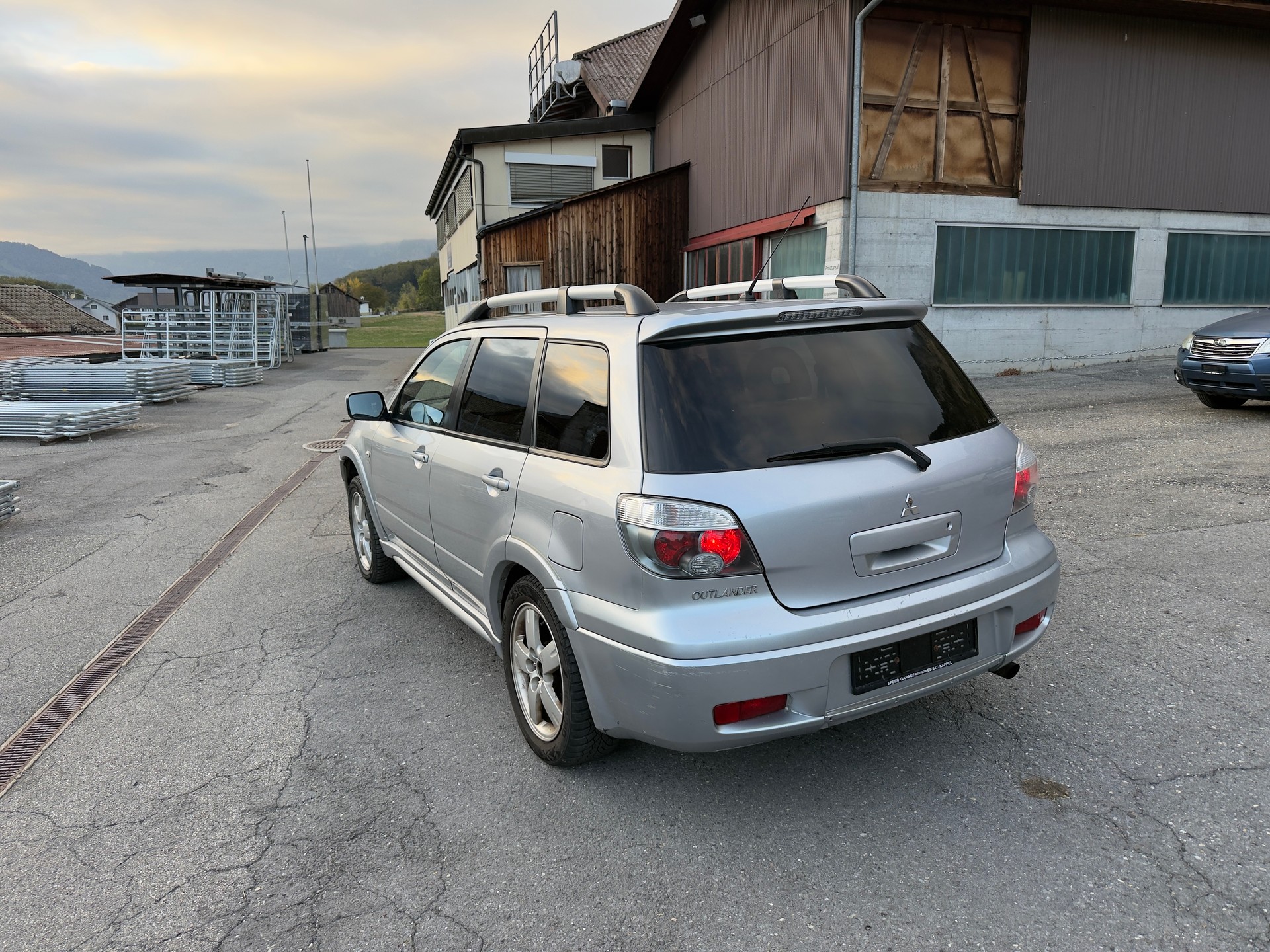 MITSUBISHI Outlander 2.0 16V Invite-image-3