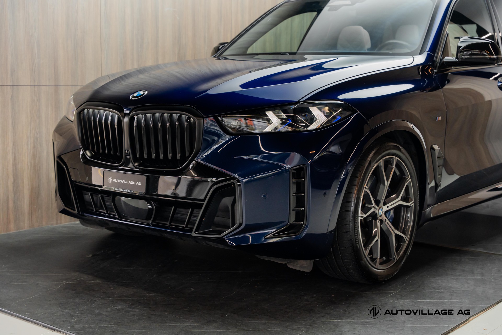 BMW X5 xDrive 48V 40d M Sport Pro Steptronic-image-24