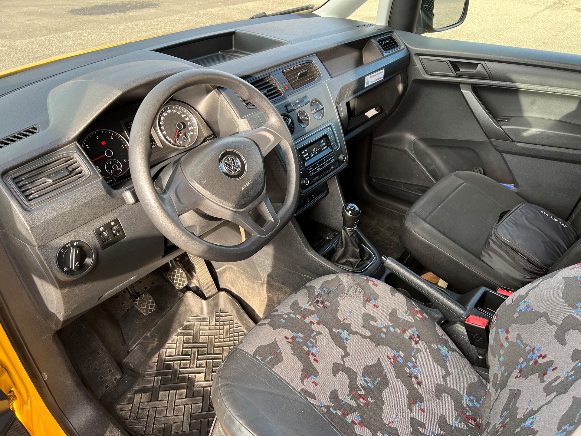 VW CADDY MAXI 2.0 TDI 4 MOTION-image-7