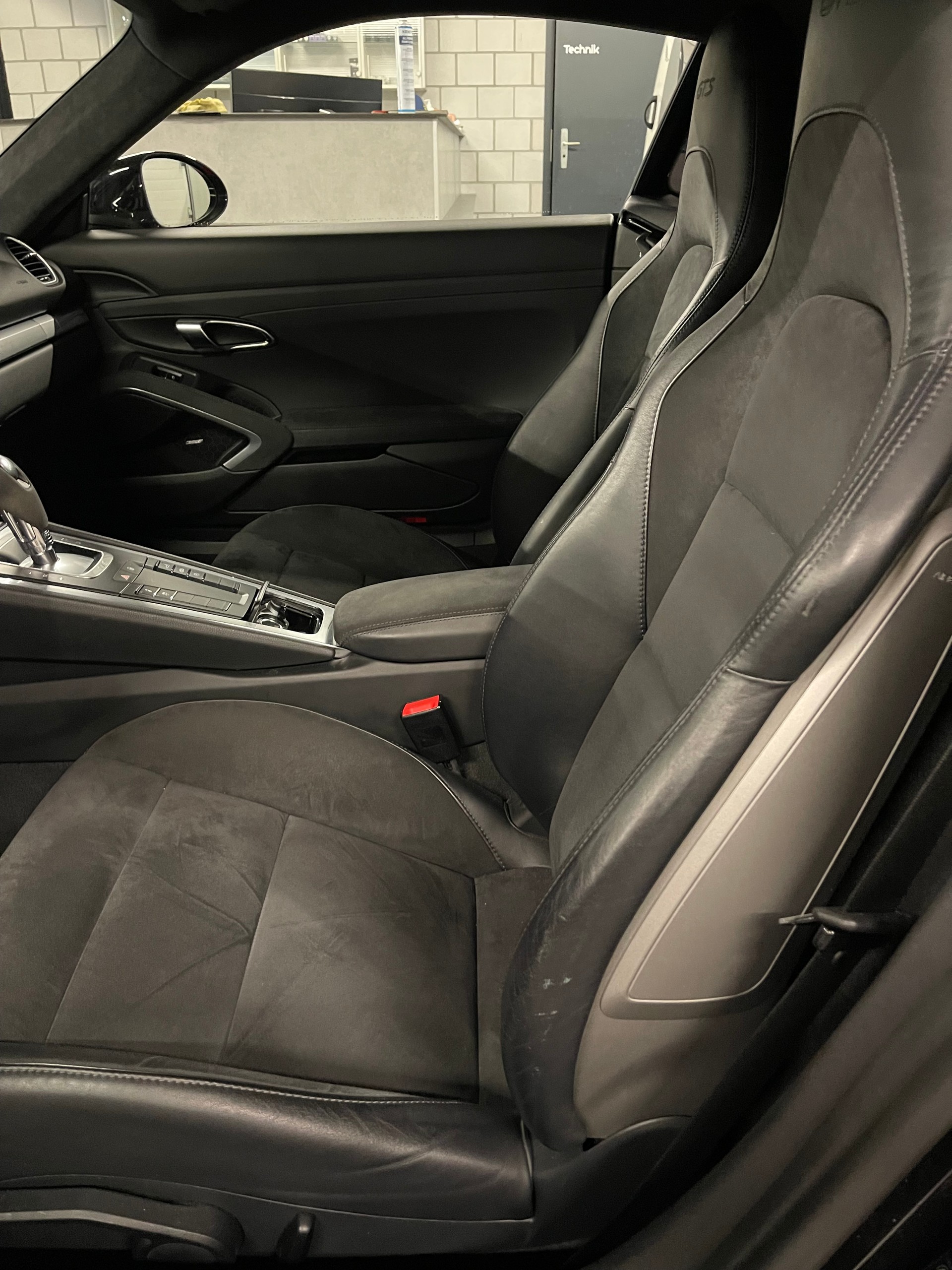PORSCHE 718 Cayman GTS 2.5 PDK-image-15