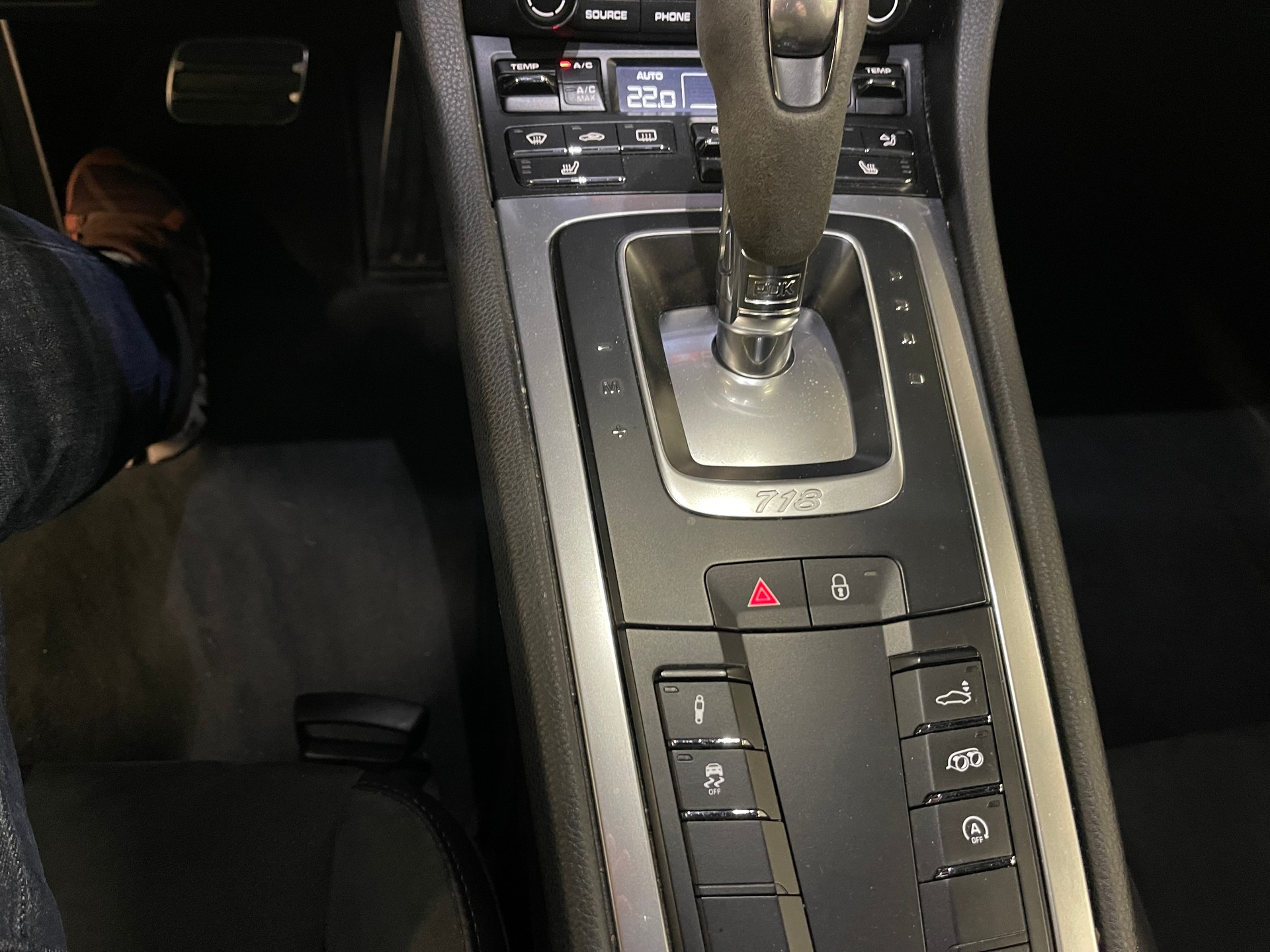 PORSCHE 718 Cayman GTS 2.5 PDK-image-9