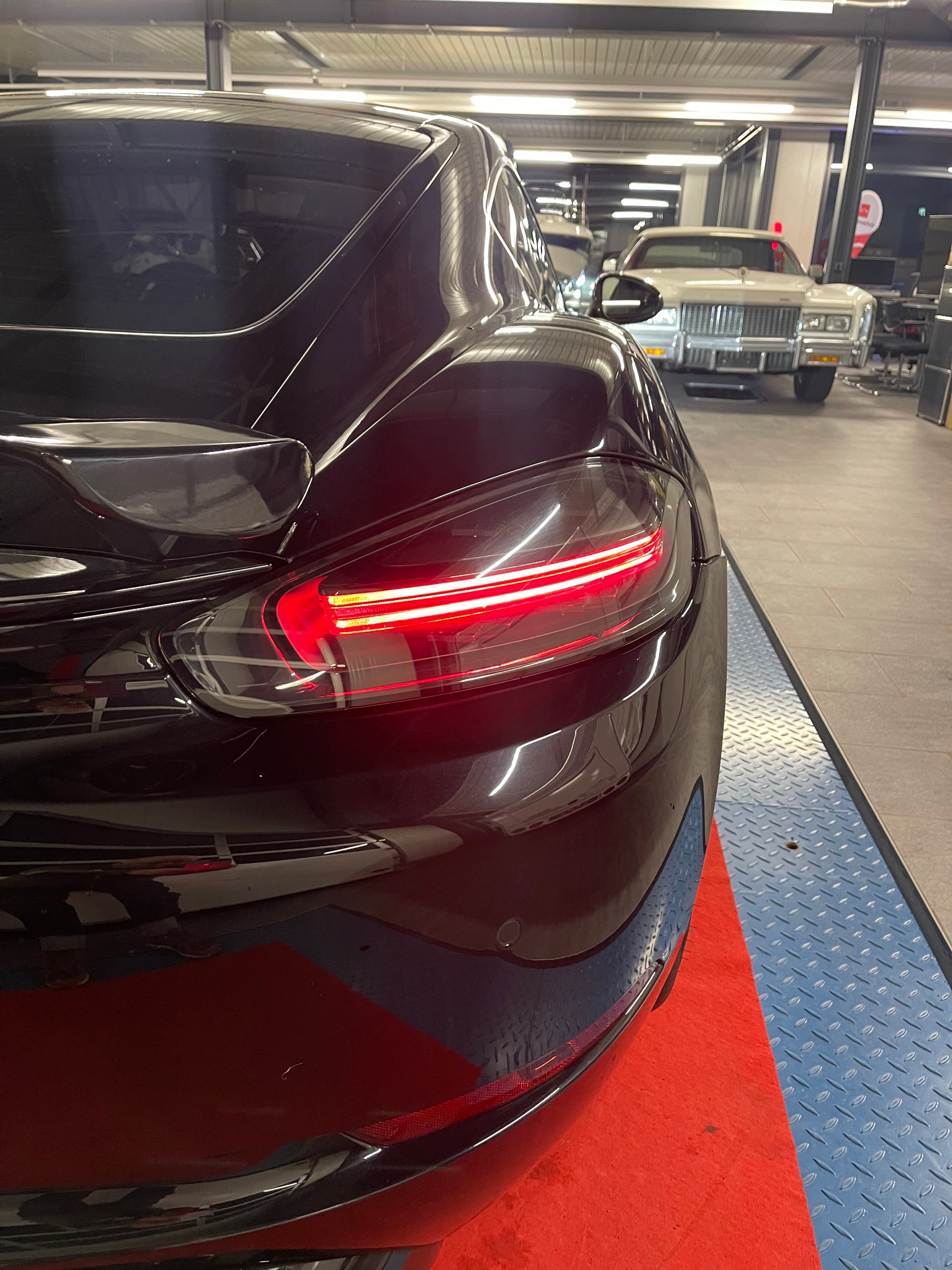 PORSCHE 718 Cayman GTS 2.5 PDK-image-10