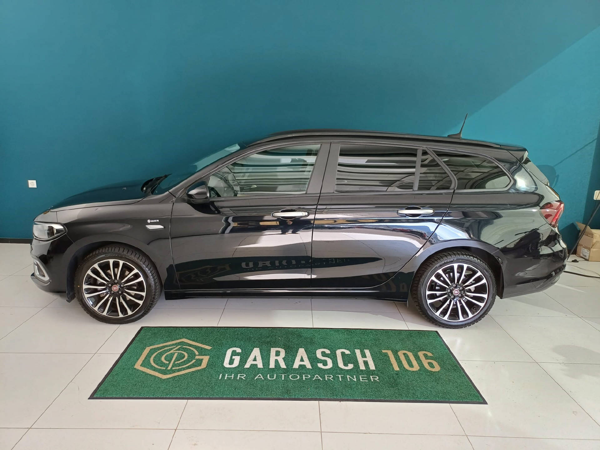 FIAT Tipo SW 1.5 Hybrid City Life-image-1