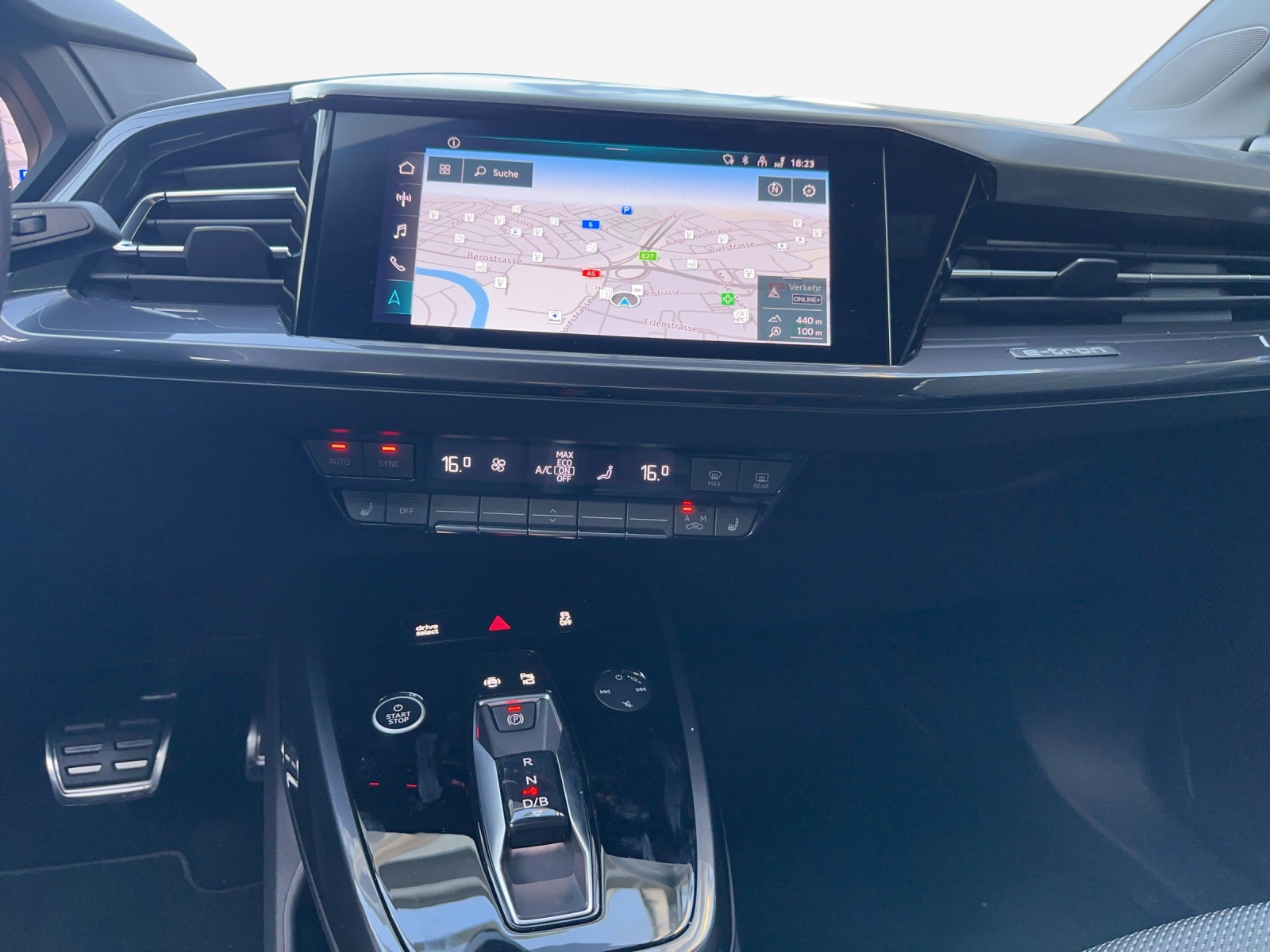 AUDI Q4 e-tron 40-image-11