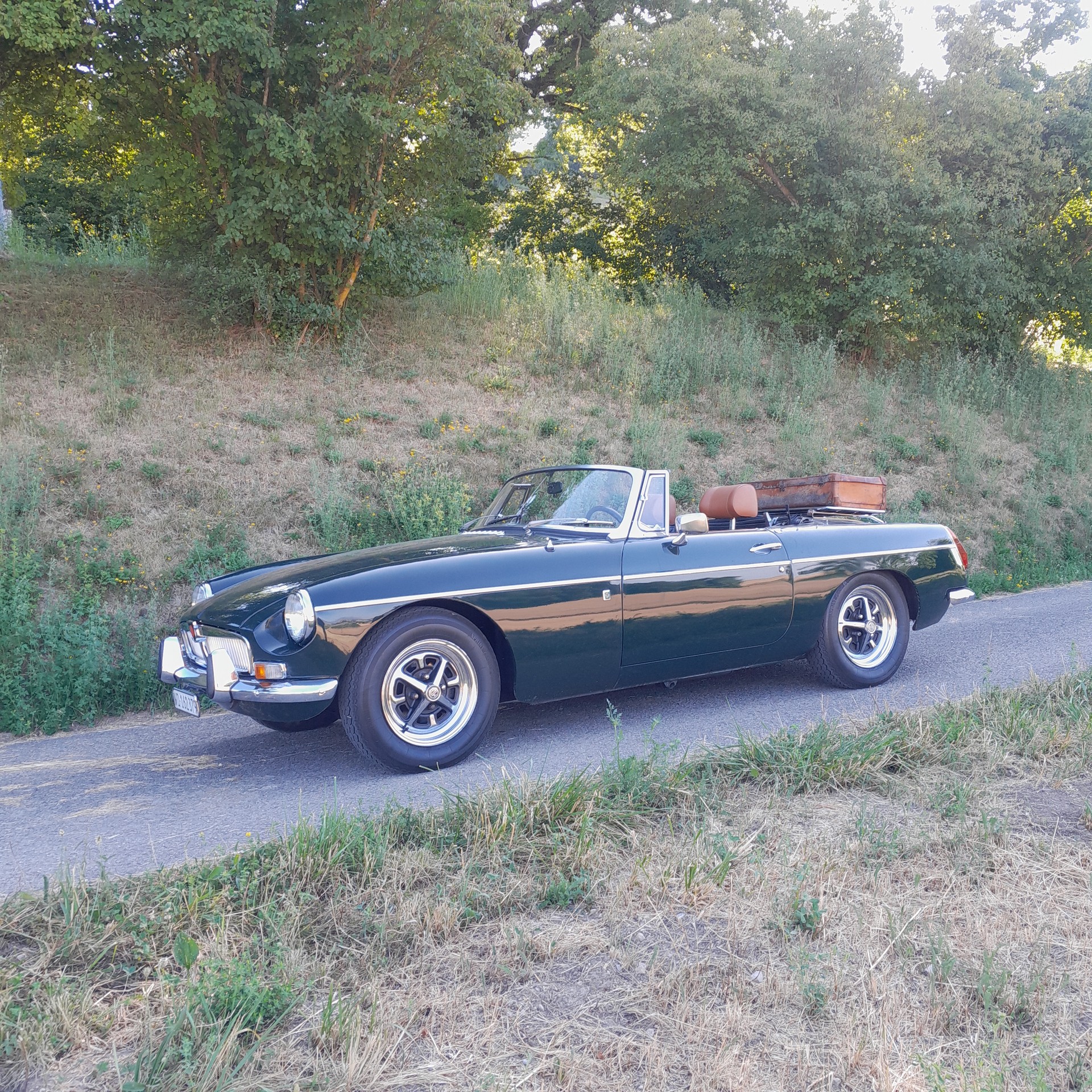 MG MGB-image-3