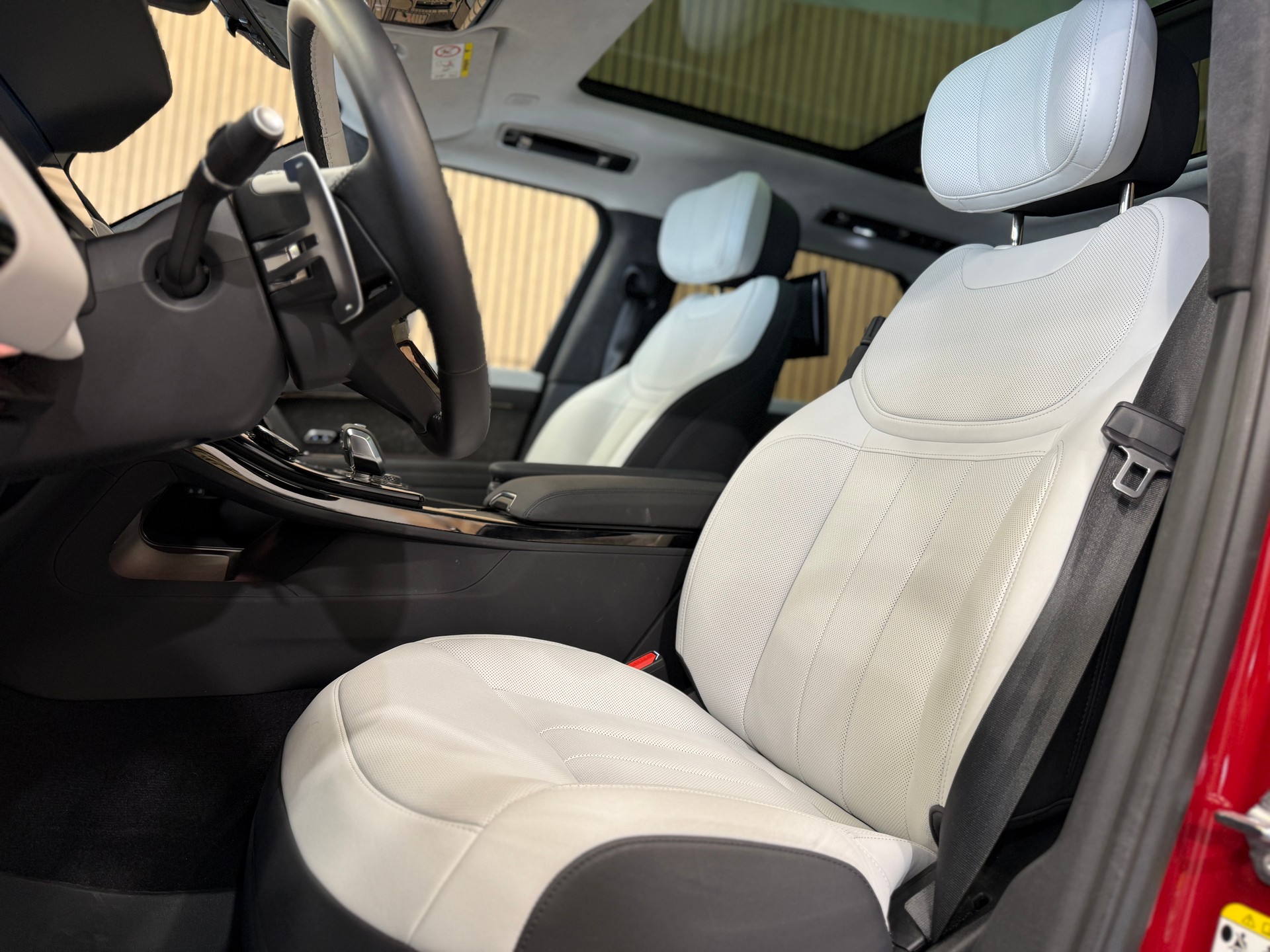 LAND ROVER Range Rover Sport P530 4.4 V8 First Edition Automatic *Gratis Service*-image-7