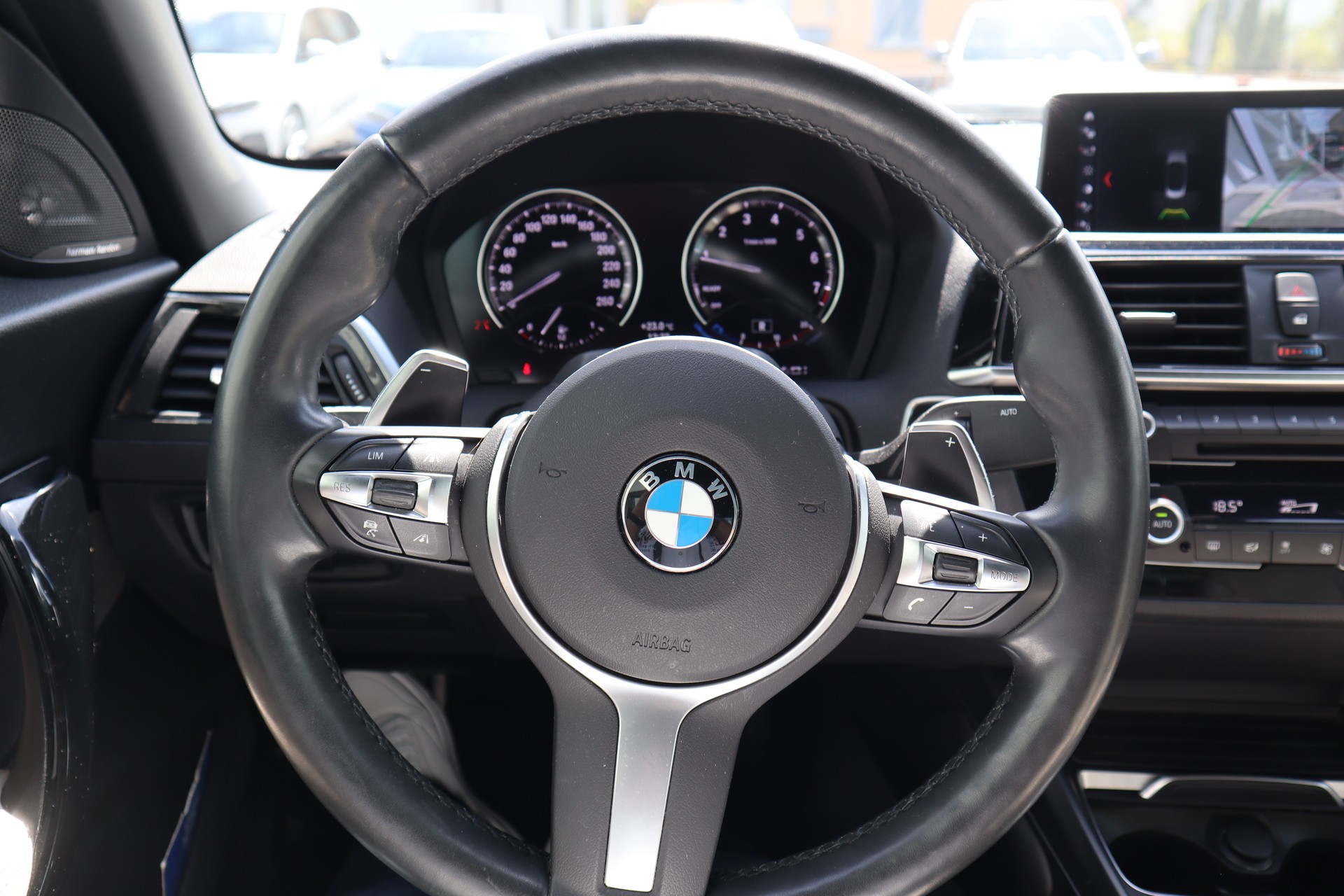 BMW M240i xDrive M- Sportpaket Steptronic 4x4 Euro 6-image-11