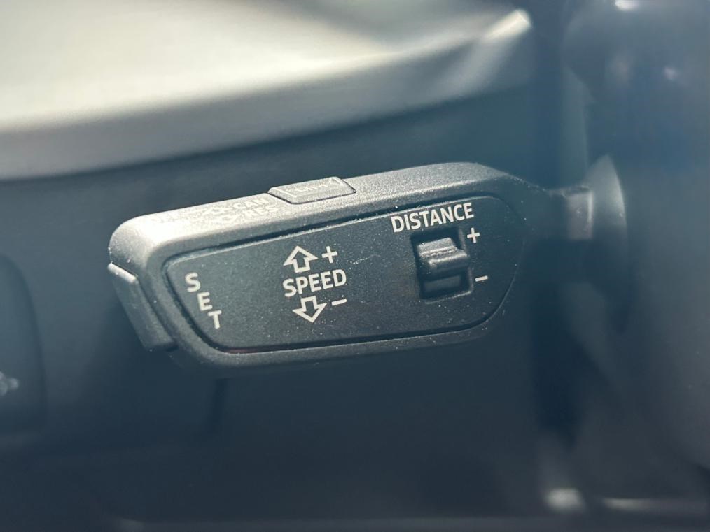 AUDI Q2 40 TFSI Sport quattro S-tronic-image-6