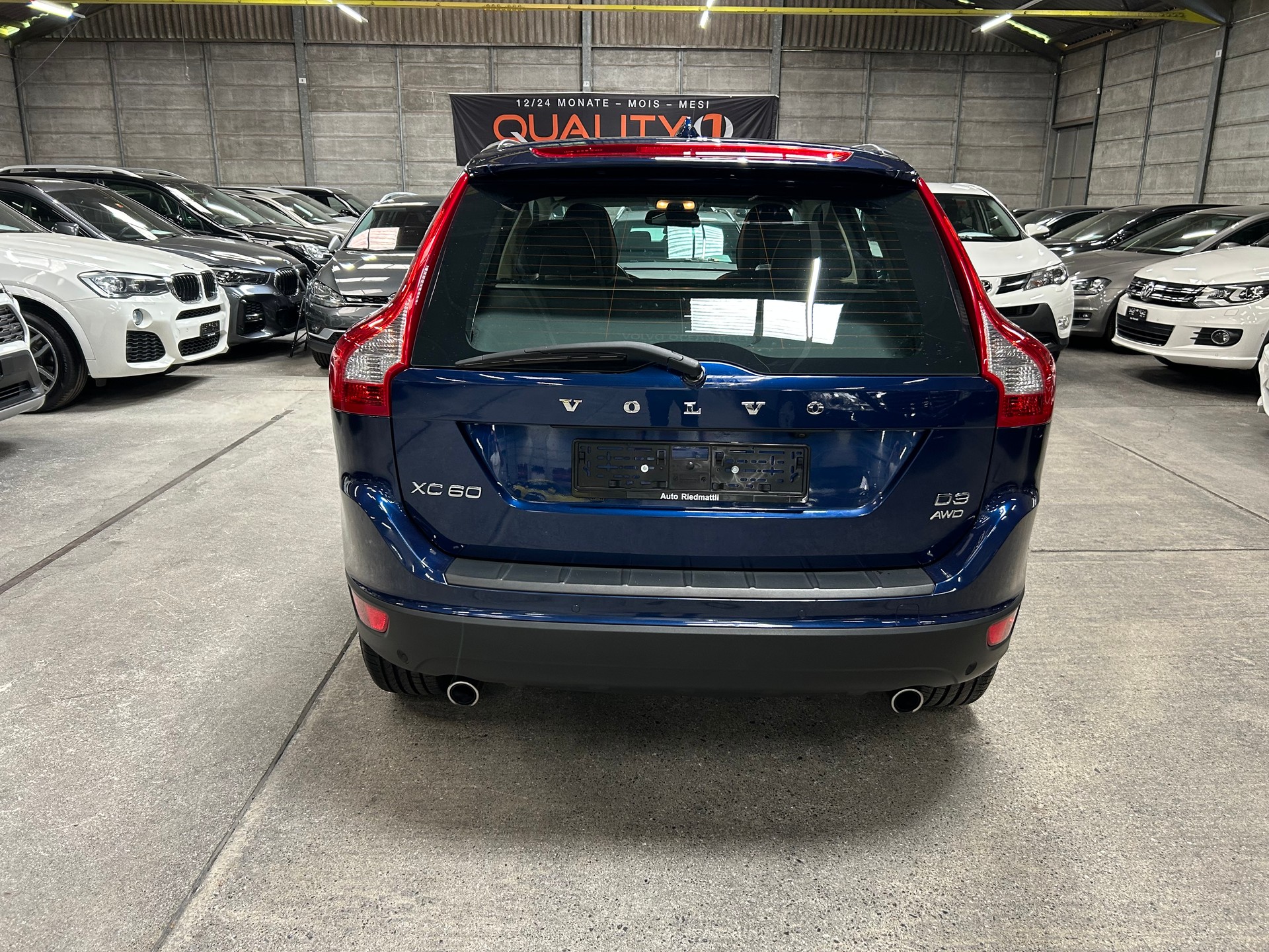 VOLVO XC60 D3 AWD OceanRace Geartronic-image-4