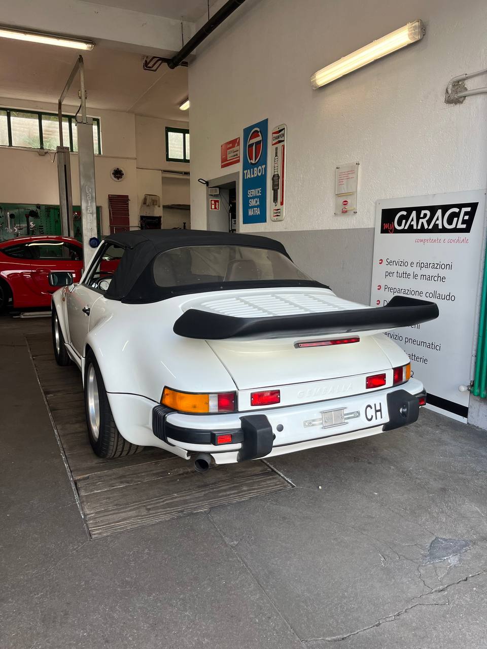 PORSCHE 911 Carrera Cabrio GEMBALLA-image-1